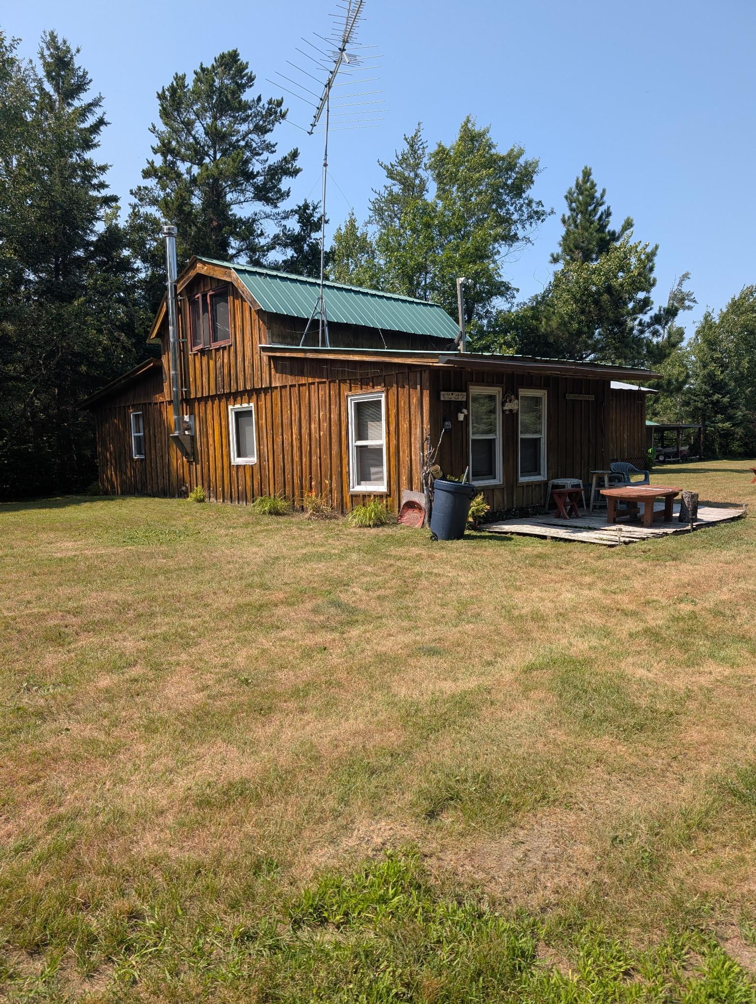 1990 single family home for sale at 49924 County 27 in Solway, MN — 2 bed, 0 bath (photo 2 of 6)