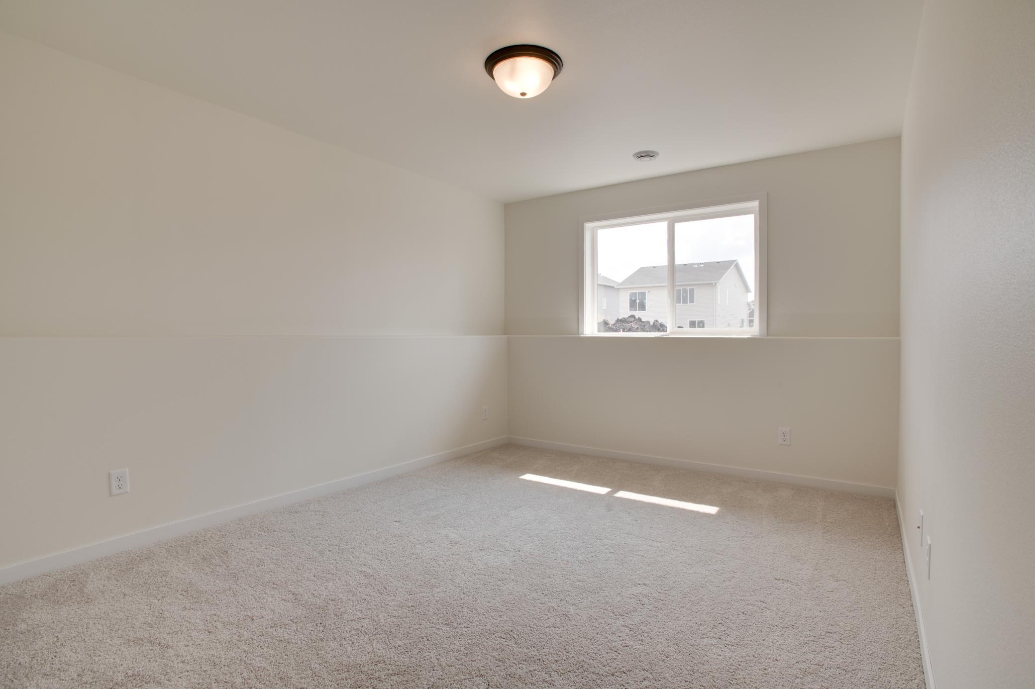 6739 Selkirk Drive S, Fargo ND 58104 - Photo 20 of 23