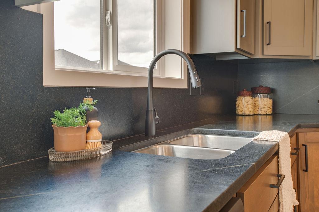 2026 single family home for sale at 6739 Selkirk Drive S in Fargo, ND — 4 bed, 3 bath (photo 15 of 43)
