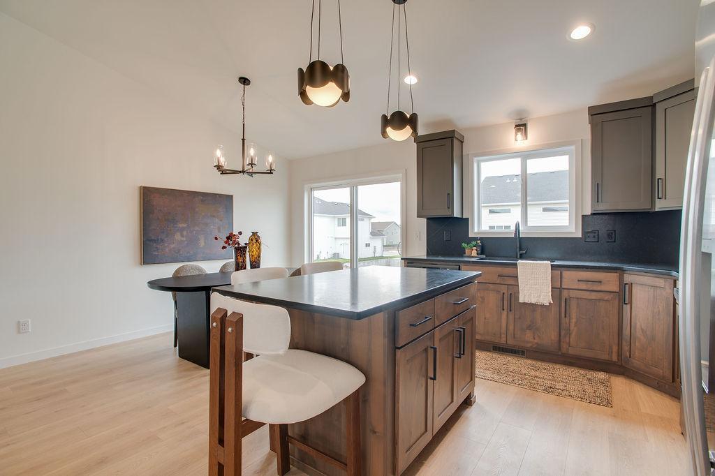 2026 single family home for sale at 6739 Selkirk Drive S in Fargo, ND — 4 bed, 3 bath (photo 20 of 43)
