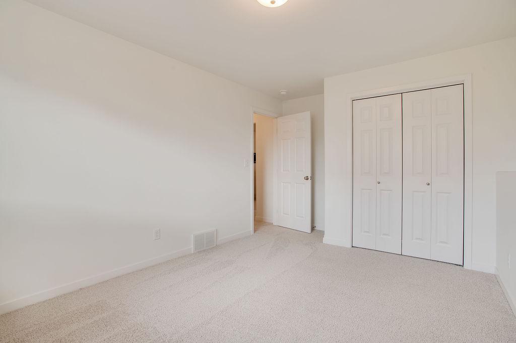 2026 single family home for sale at 6739 Selkirk Drive S in Fargo, ND — 4 bed, 3 bath (photo 38 of 43)