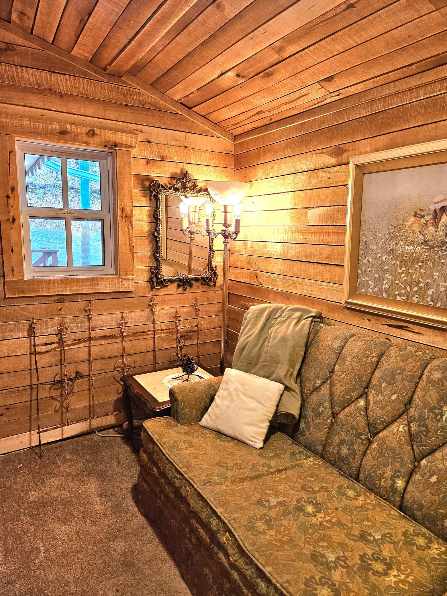 1960 single family home for sale at 51097 E Wymer Lake Road in Frazee, MN — 10 bed, 6 bath (photo 31 of 109)
