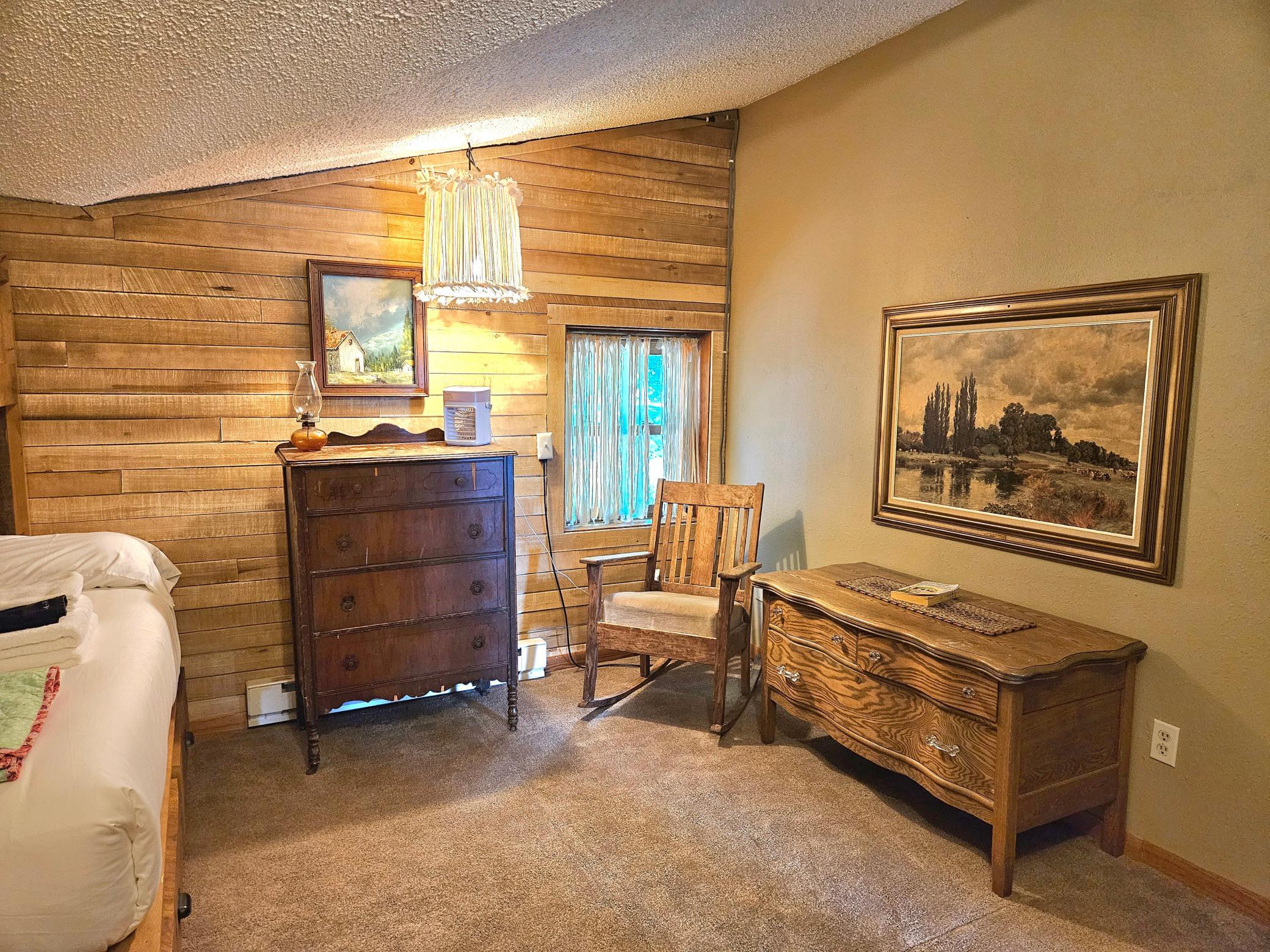 1960 single family home for sale at 51097 E Wymer Lake Road in Frazee, MN — 10 bed, 6 bath (photo 50 of 109)