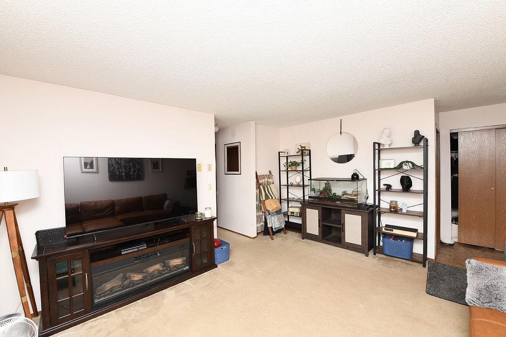 3159 17th Street S, Unit B, Fargo ND 58103 - Photo 7 of 25