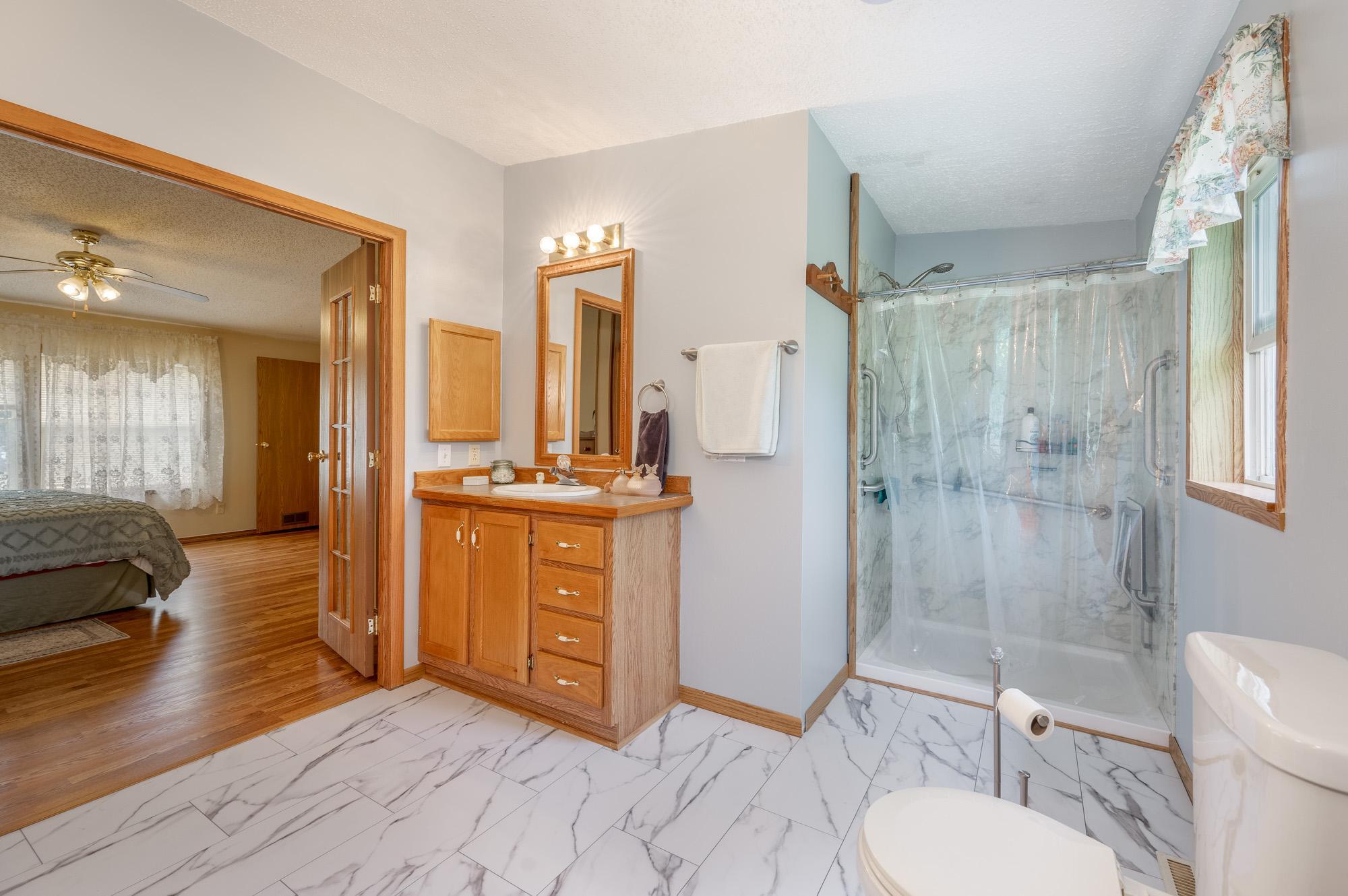 2001 single family home for sale at 27668 Clearwater Road in Grand Rapids, MN — 3 bed, 2 bath (photo 21 of 38)