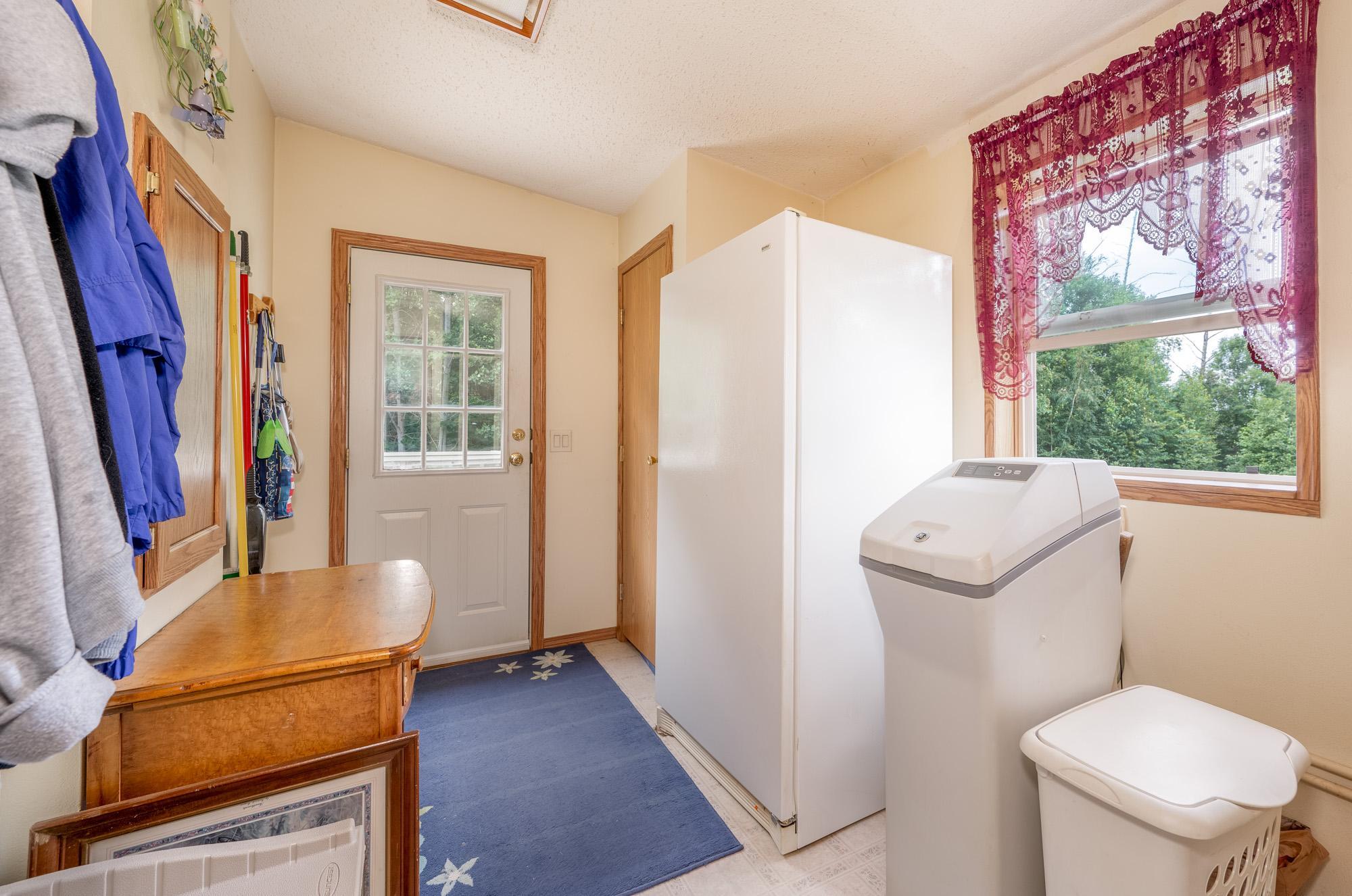 2001 single family home for sale at 27668 Clearwater Road in Grand Rapids, MN — 3 bed, 2 bath (photo 26 of 38)