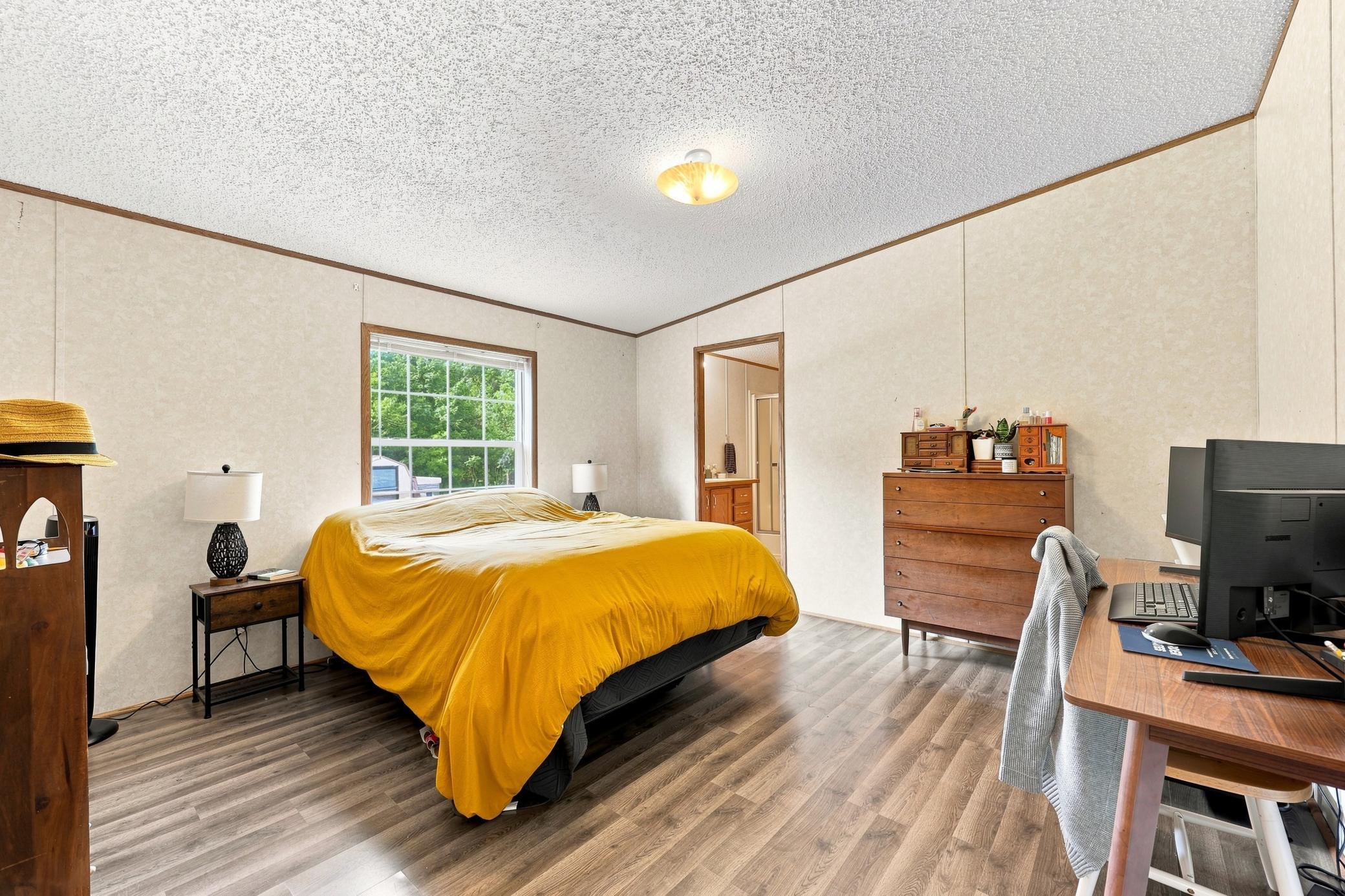 2003 single family home for sale at 25404 Broadway Avenue in Detroit Lakes, MN — 3 bed, 2 bath (photo 13 of 32)