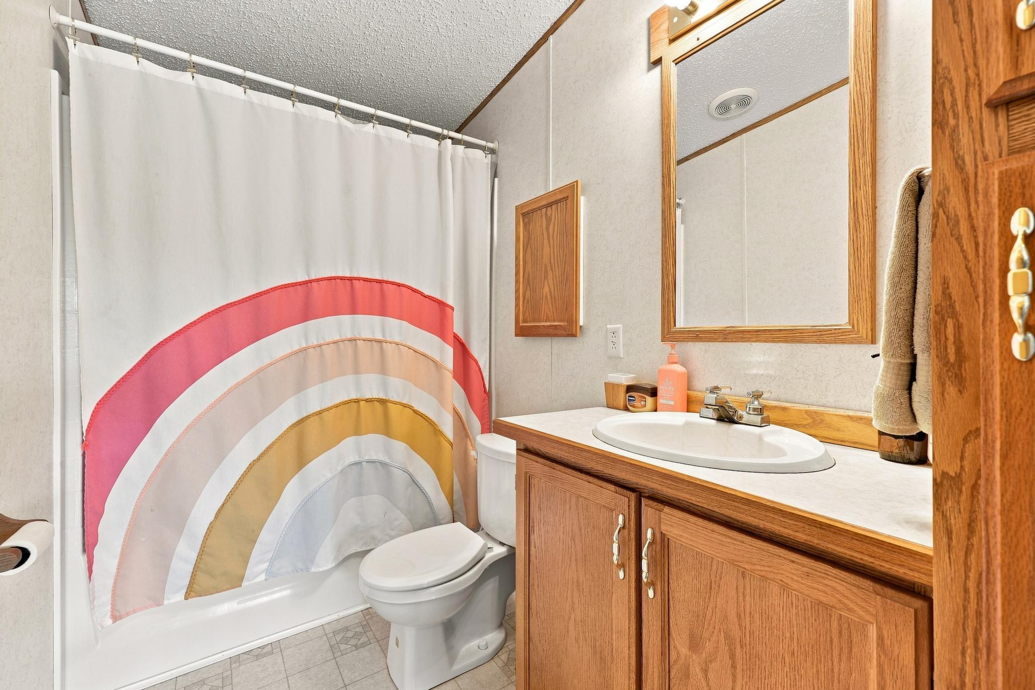 2003 single family home for sale at 25404 Broadway Avenue in Detroit Lakes, MN — 3 bed, 2 bath (photo 20 of 32)