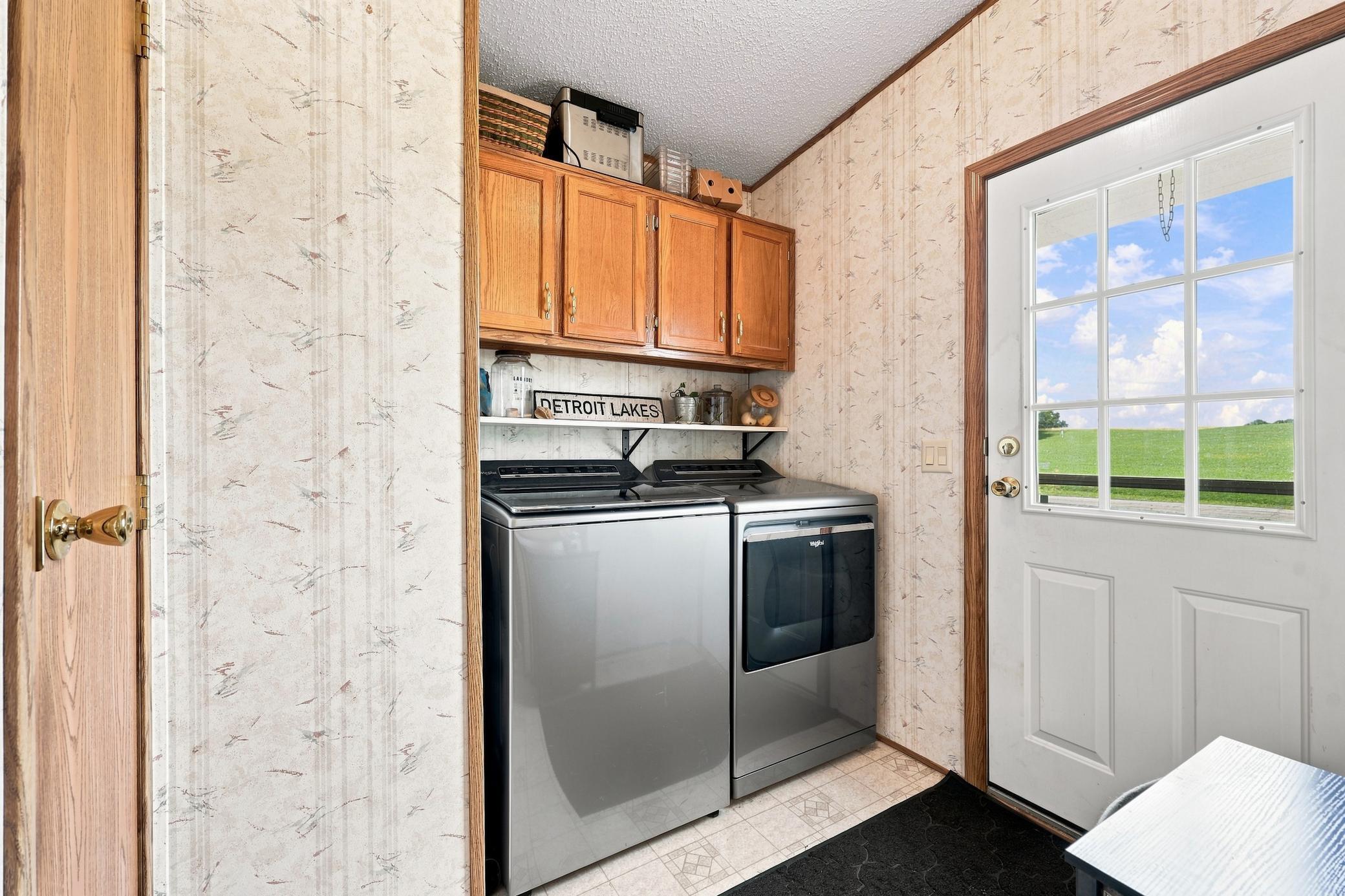 2003 single family home for sale at 25404 Broadway Avenue in Detroit Lakes, MN — 3 bed, 2 bath (photo 21 of 32)