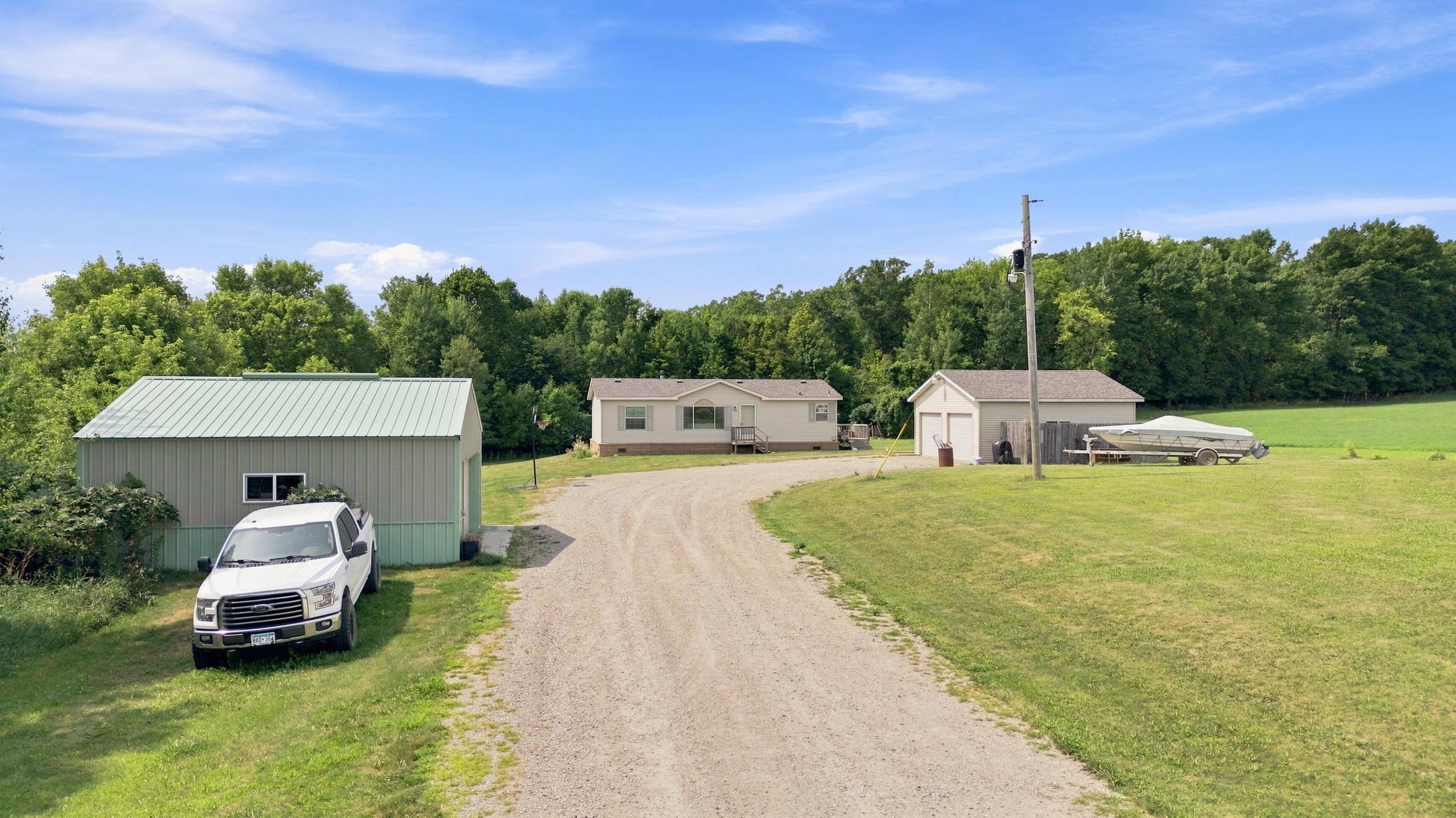 2003 single family home for sale at 25404 Broadway Avenue in Detroit Lakes, MN — 3 bed, 2 bath (photo 22 of 32)