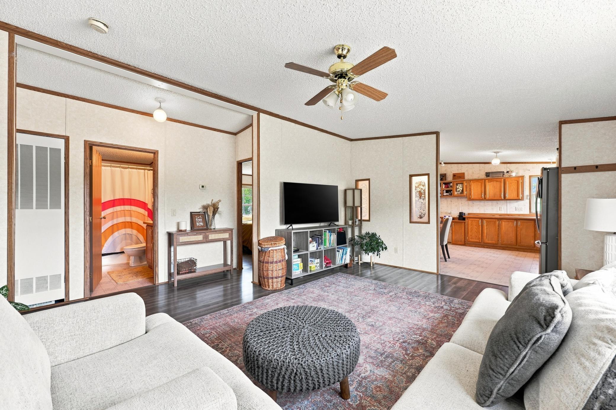 2003 single family home for sale at 25404 Broadway Avenue in Detroit Lakes, MN — 3 bed, 2 bath (photo 9 of 32)