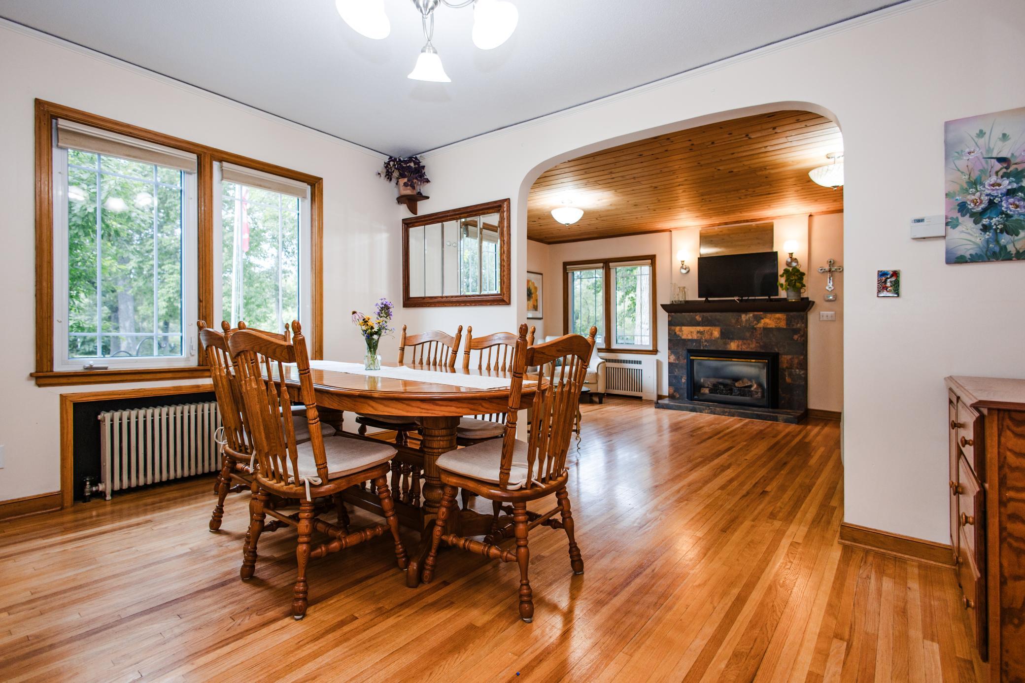 1938 single family home for sale at 1101 Summit Avenue in Detroit Lakes, MN — 4 bed, 3 bath (photo 13 of 74)