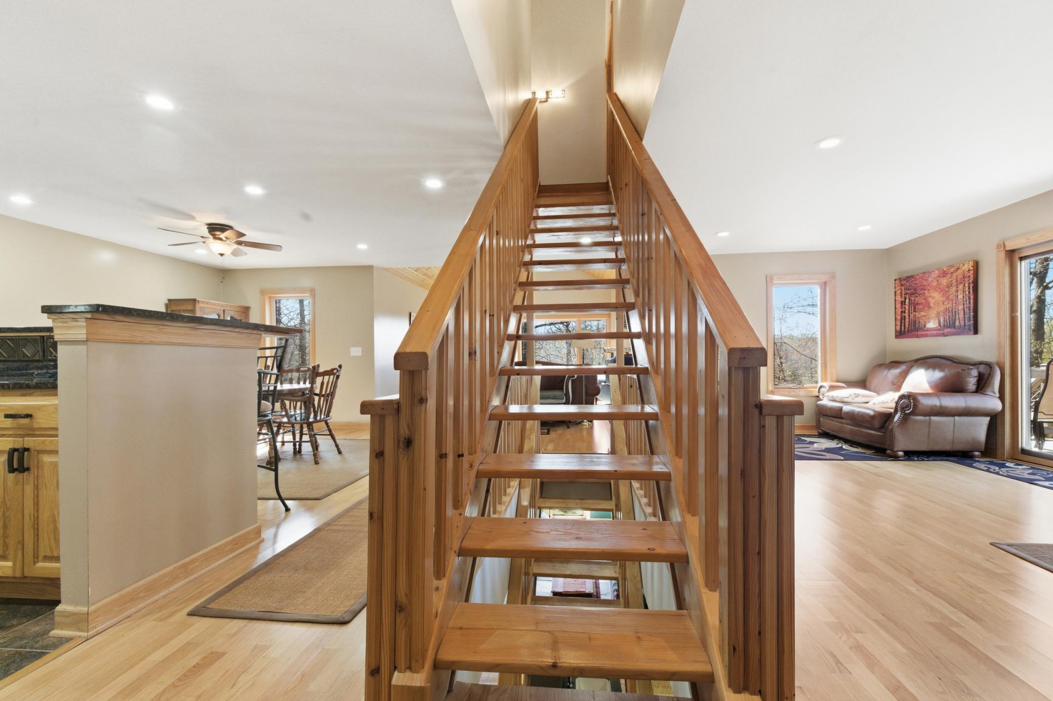 2000 single family home for sale at 40372 Little Pine River Road in Emily, MN — 3 bed, 3 bath (photo 18 of 56)