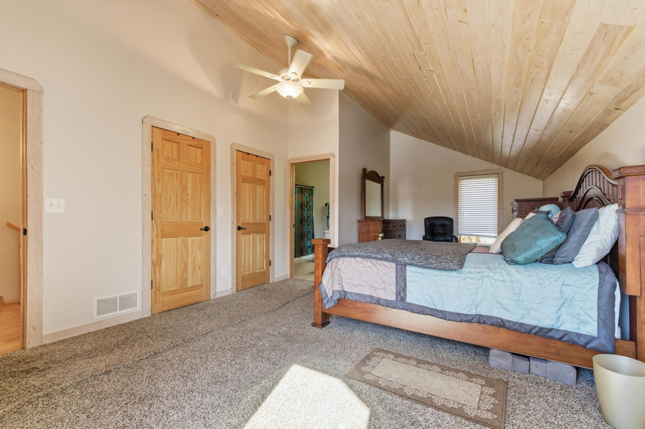 2000 single family home for sale at 40372 Little Pine River Road in Emily, MN — 3 bed, 3 bath (photo 22 of 56)