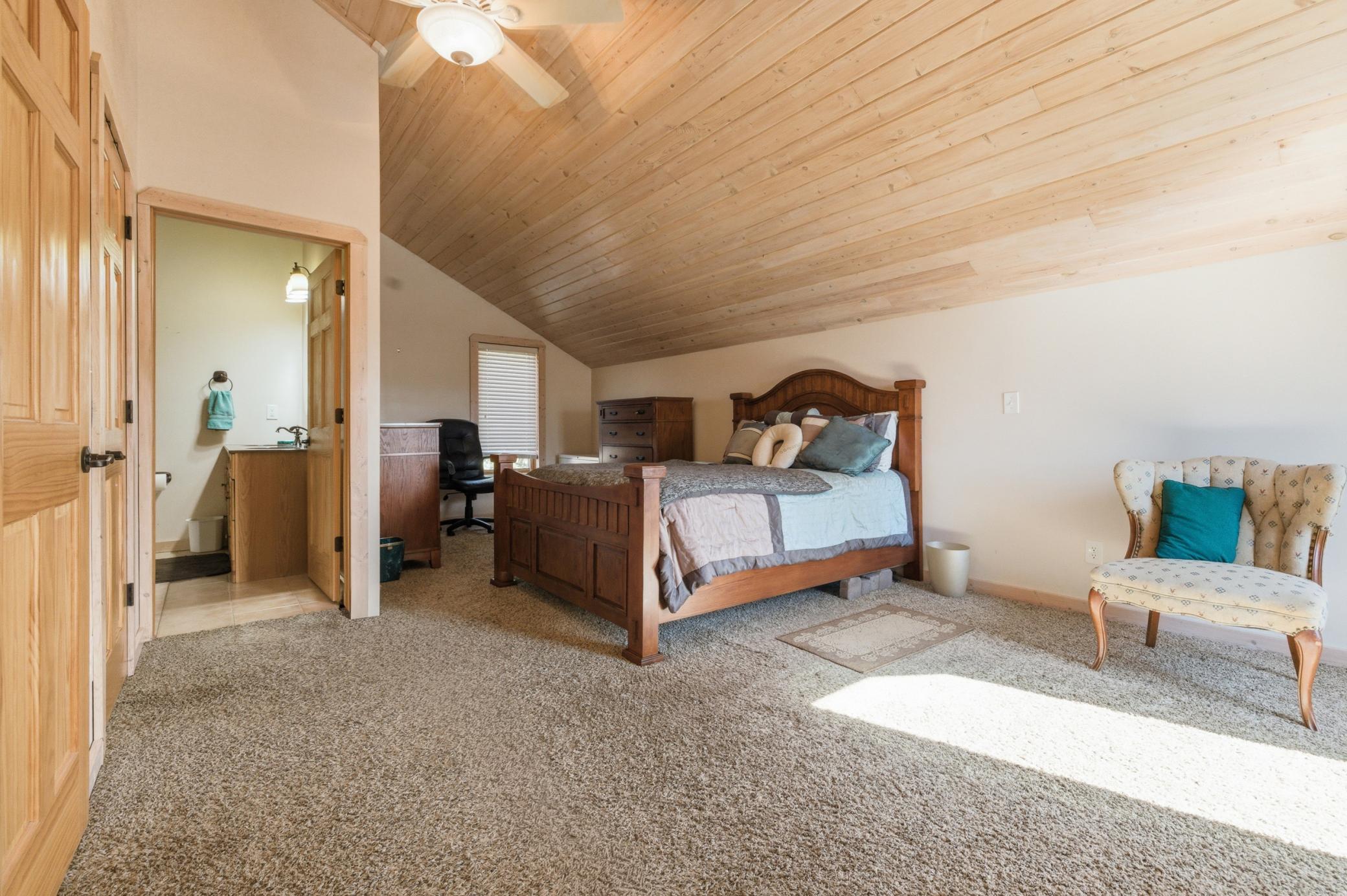 2000 single family home for sale at 40372 Little Pine River Road in Emily, MN — 3 bed, 3 bath (photo 25 of 56)