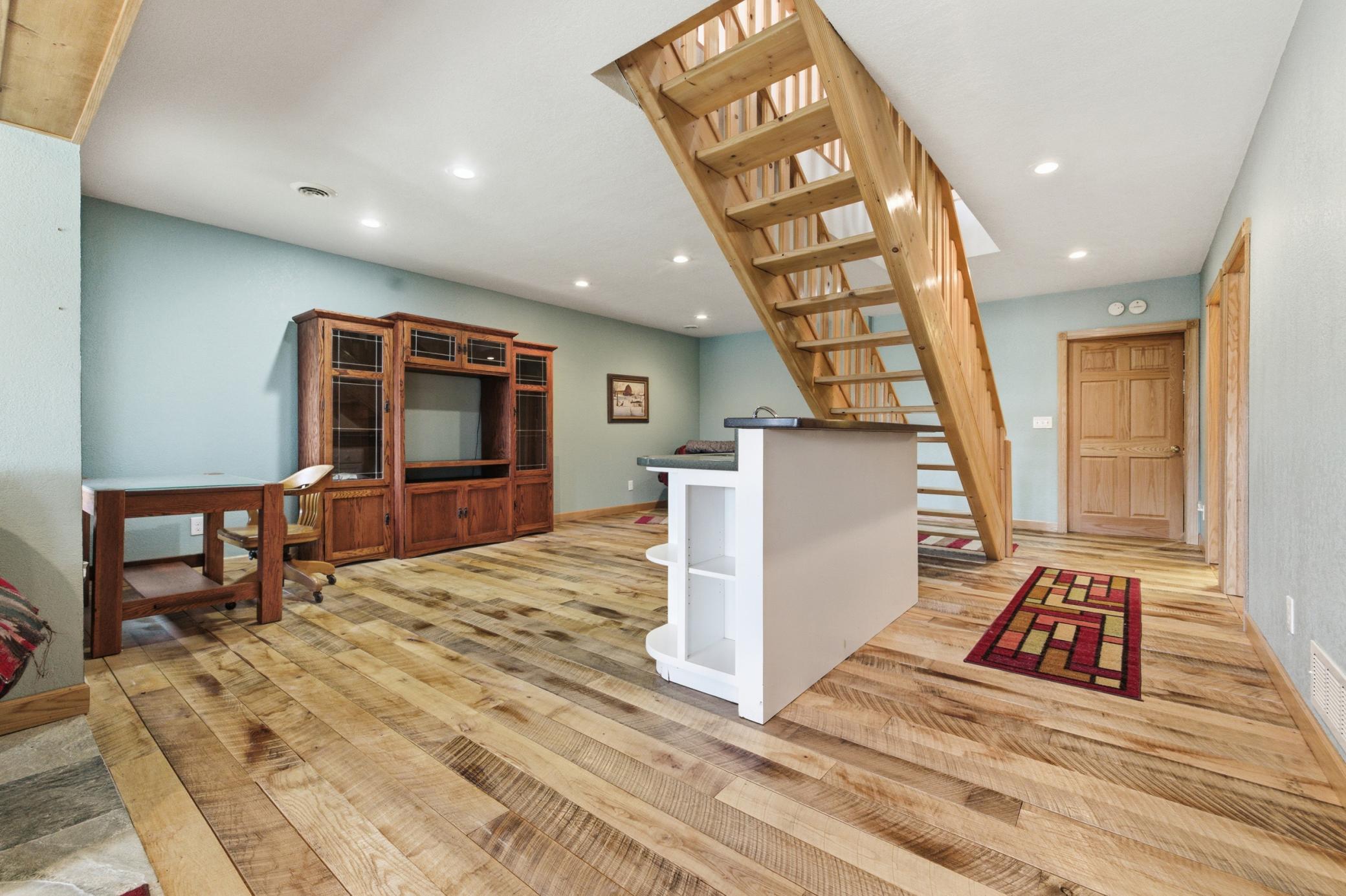 2000 single family home for sale at 40372 Little Pine River Road in Emily, MN — 3 bed, 3 bath (photo 28 of 56)