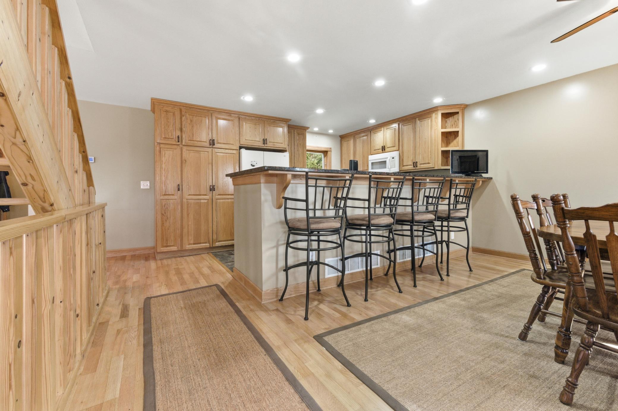 2000 single family home for sale at 40372 Little Pine River Road in Emily, MN — 3 bed, 3 bath (photo 8 of 56)