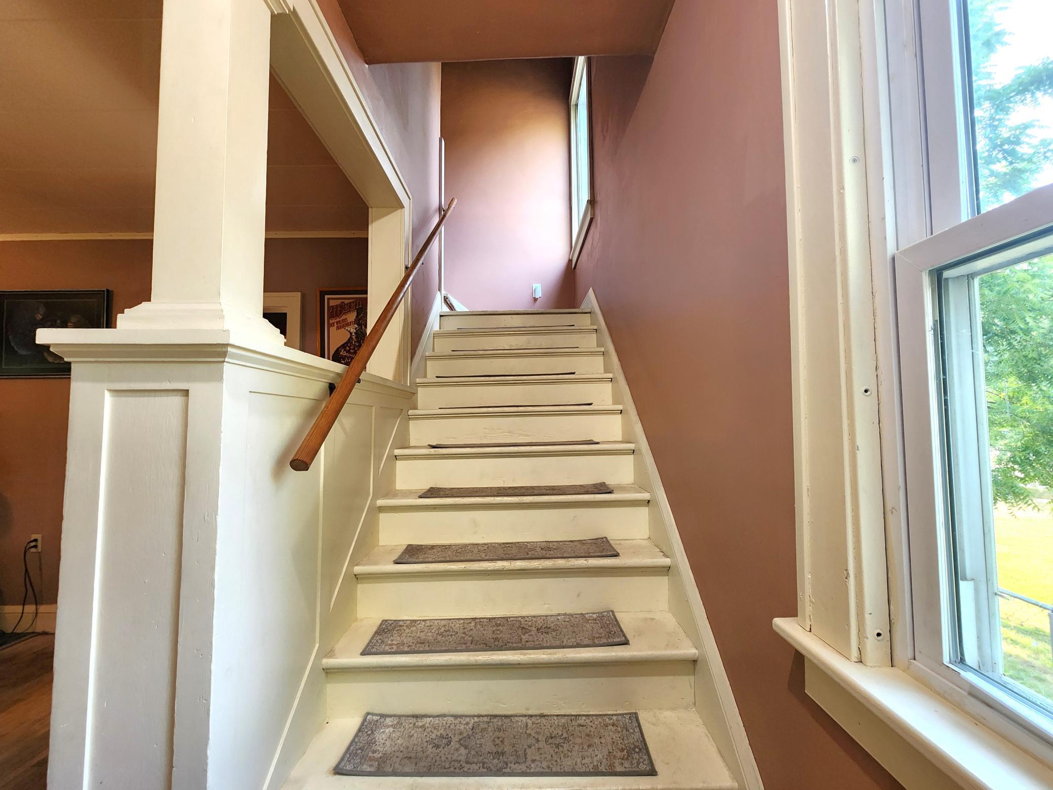 1917 single family home for sale at 319 5th Street NE in Staples, MN — 5 bed, 2 bath (photo 13 of 26)