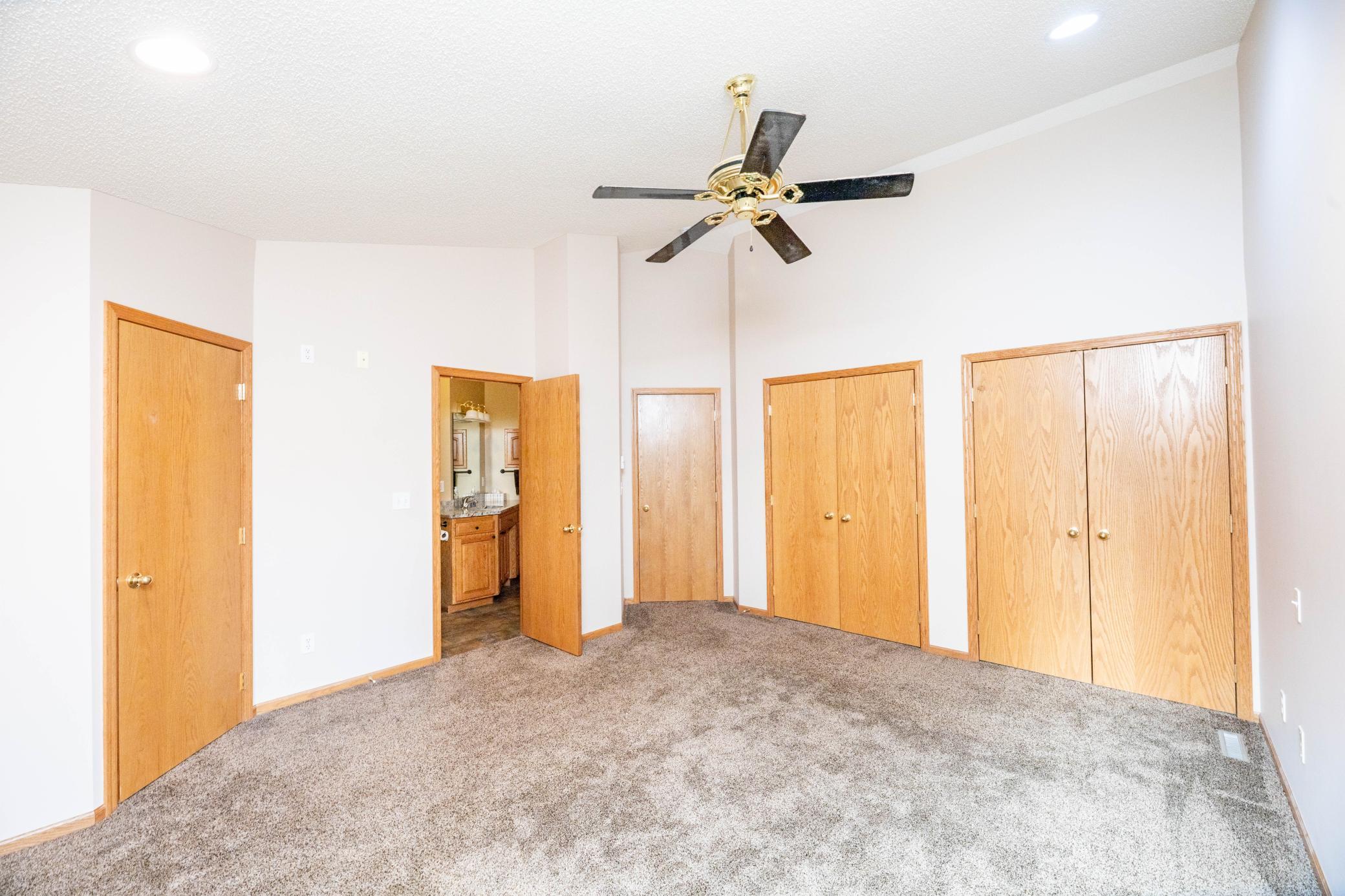 3323 Parkview Lane S, Fargo ND 58103 - Photo 22 of 50