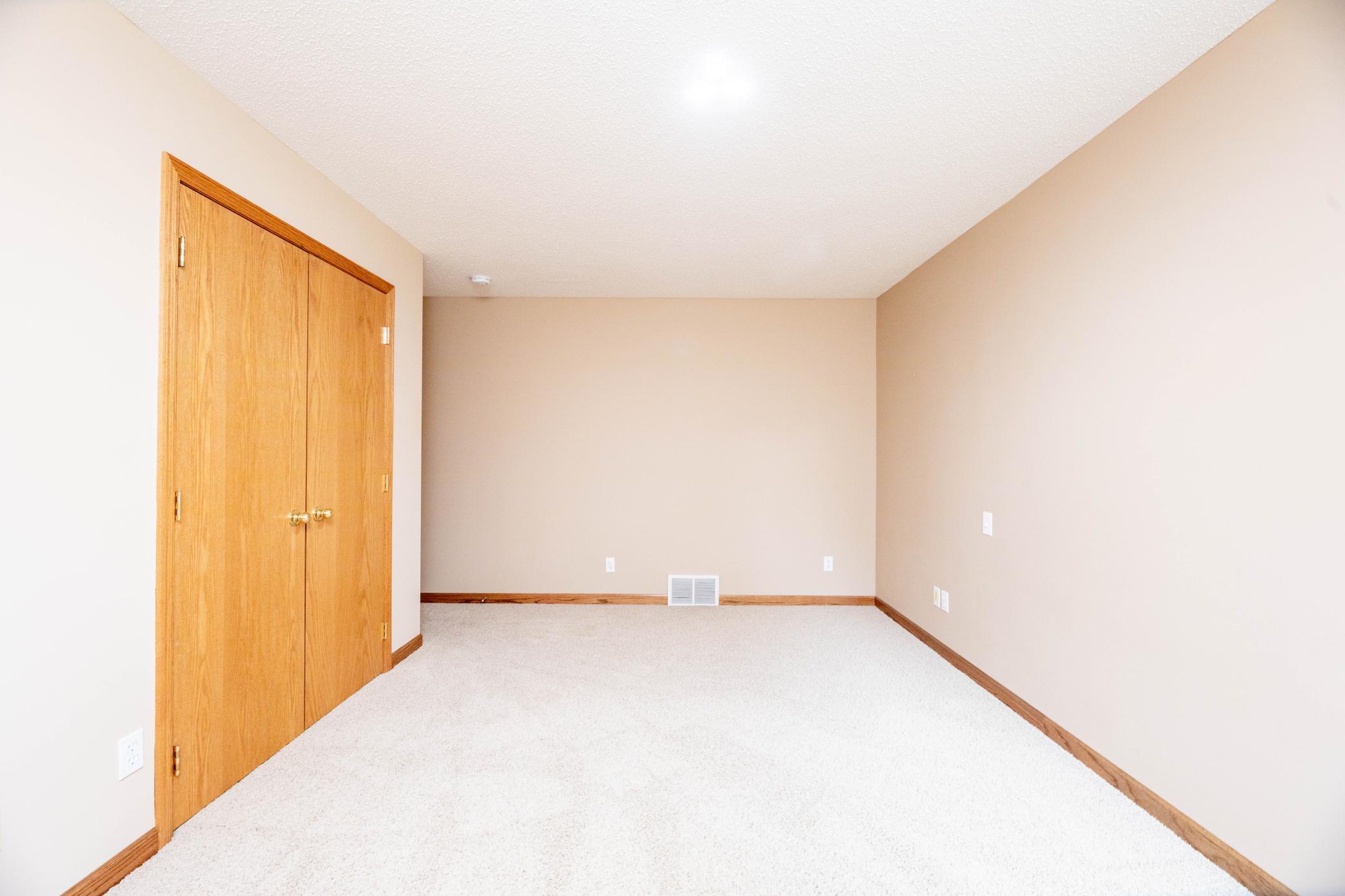3323 Parkview Lane S, Fargo ND 58103 - Photo 38 of 50