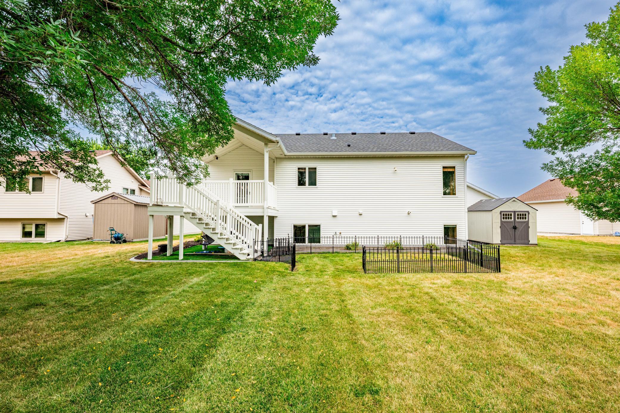 3323 Parkview Lane S, Fargo ND 58103 - Photo 6 of 50