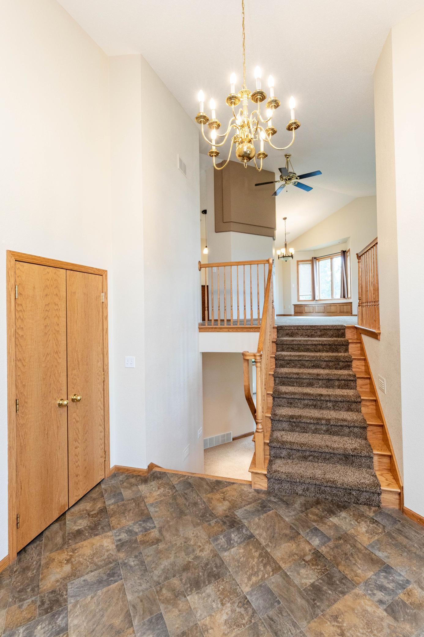3323 Parkview Lane S, Fargo ND 58103 - Photo 10 of 50