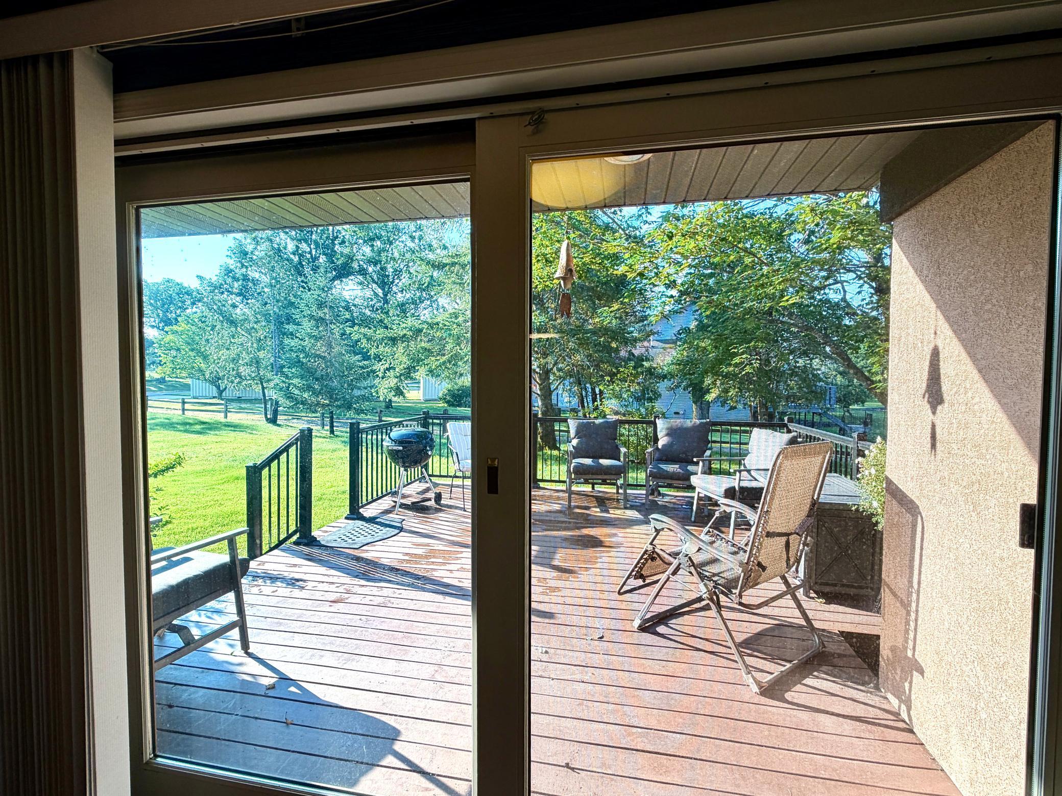 1993 twin home for sale at 511 Irving Beach Drive SW in Bemidji, MN — 3 bed, 3 bath (photo 15 of 35)