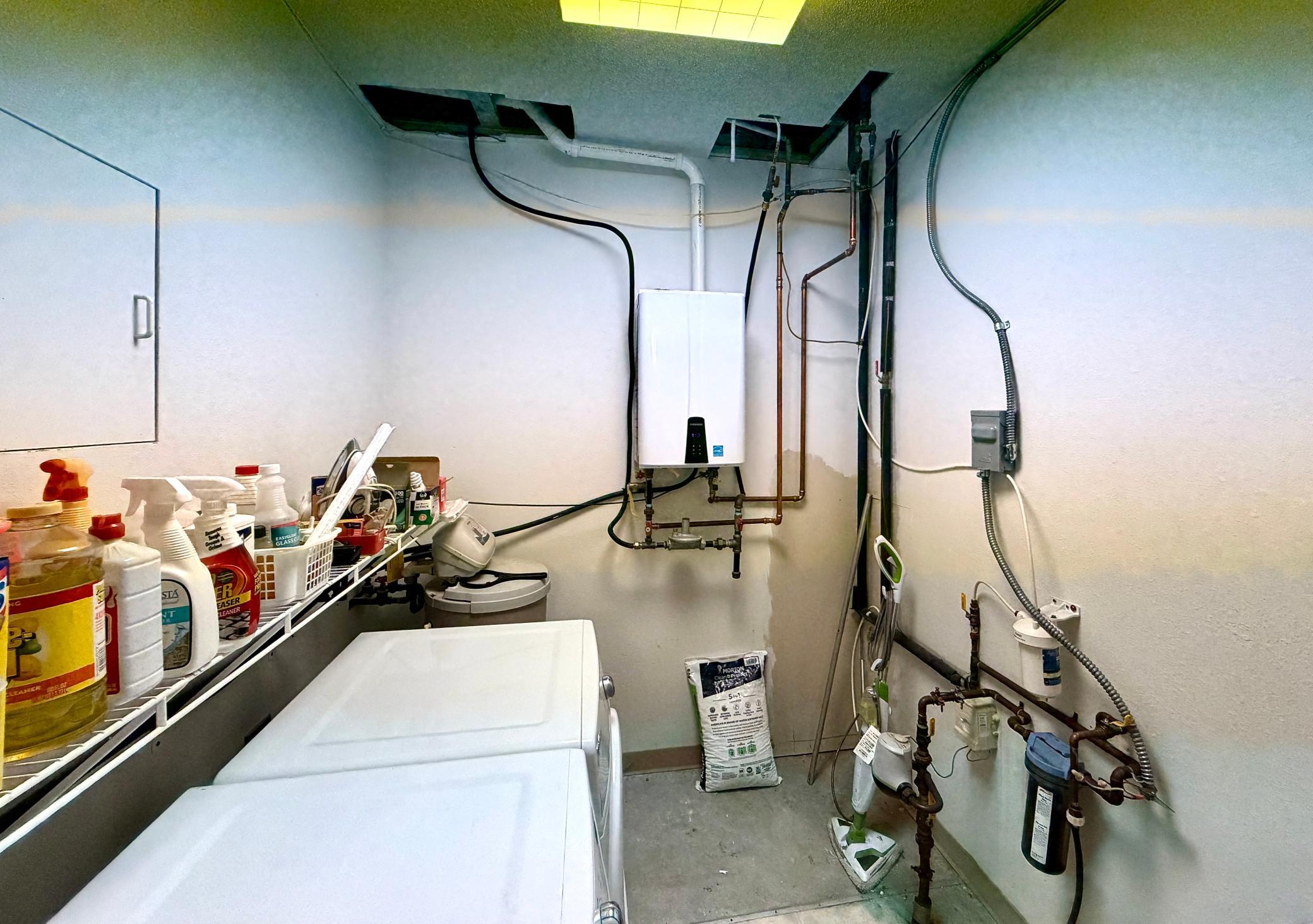 1993 twin home for sale at 511 Irving Beach Drive SW in Bemidji, MN — 3 bed, 3 bath (photo 20 of 35)