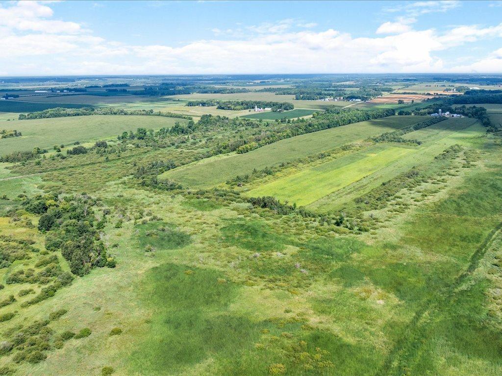 2017 single family home for sale at 13727 County Road 32 in Bertha, MN — 5 bed, 1 bath (photo 13 of 72)