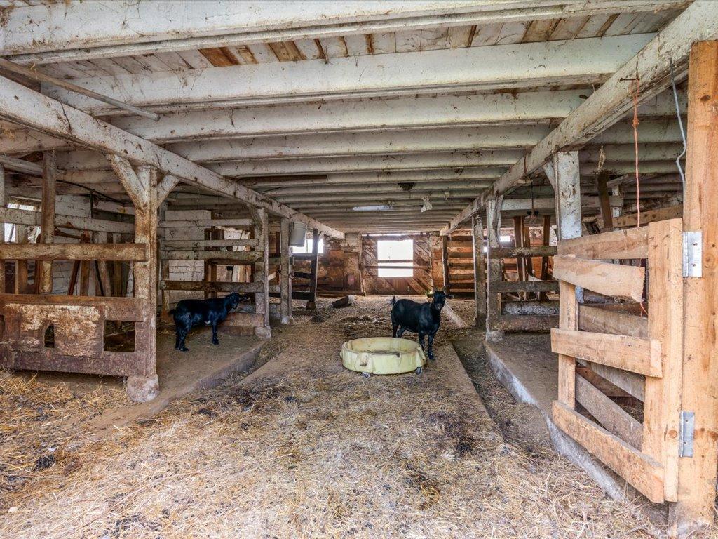 2017 single family home for sale at 13727 County Road 32 in Bertha, MN — 5 bed, 1 bath (photo 36 of 72)
