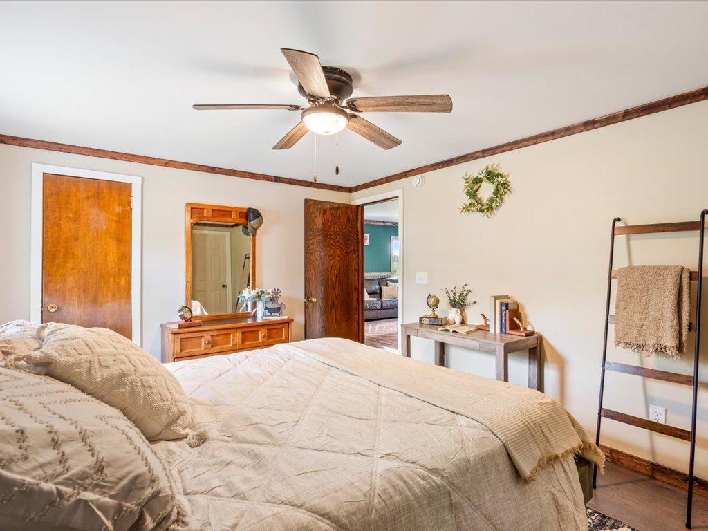 2017 single family home for sale at 13727 County Road 32 in Bertha, MN — 5 bed, 1 bath (photo 54 of 72)