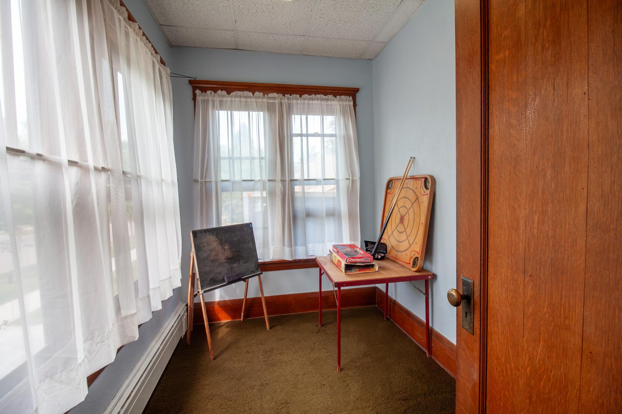 1921 single family home for sale at 622 S Union Avenue in Fergus Falls, MN — 5 bed, 3 bath (photo 17 of 34)