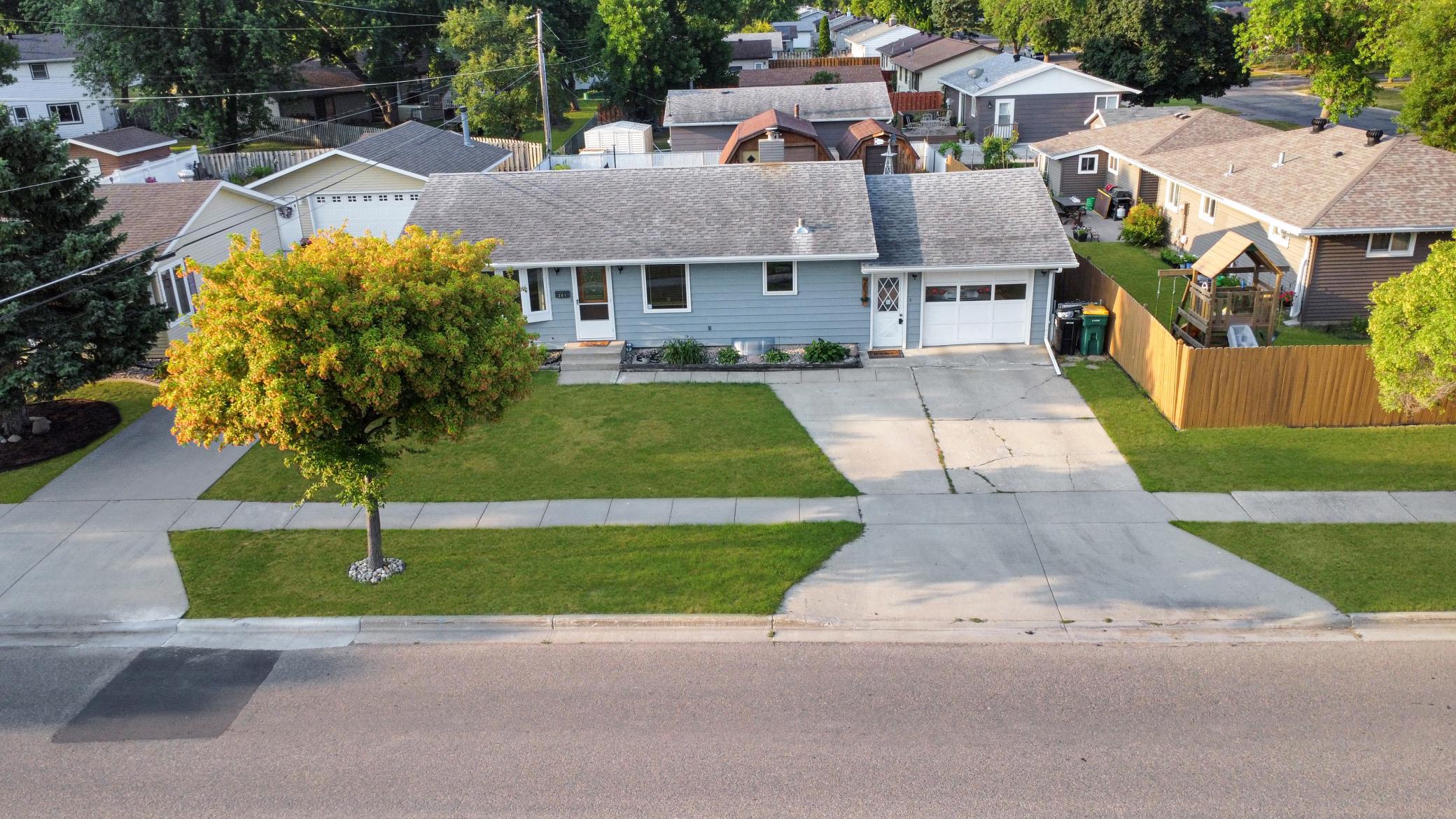 207 7th Avenue E, West Fargo ND 58078 - Photo 28 of 32