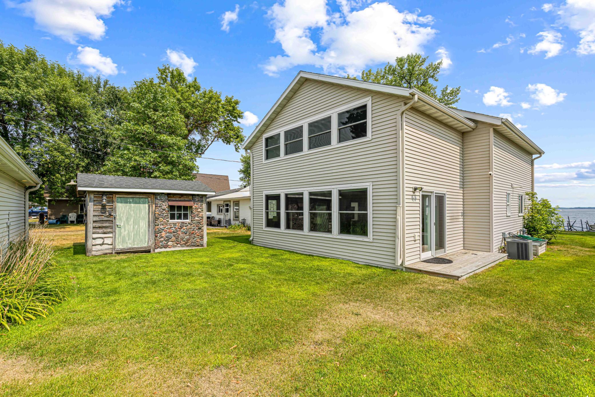 1925 single family home for sale at 50884 County Highway 9 in Pelican Rapids, MN — 3 bed, 4 bath (photo 3 of 54)