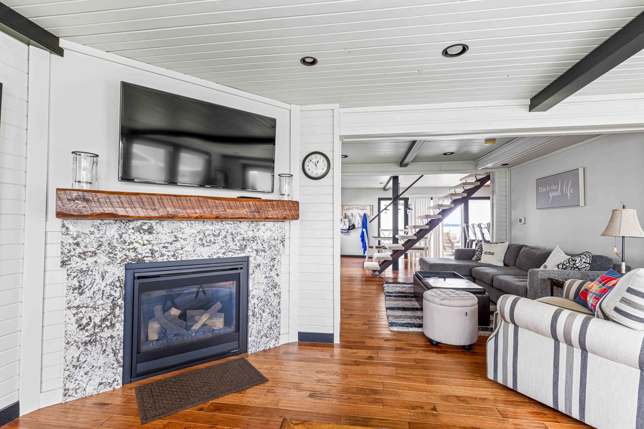 1925 single family home for sale at 50884 County Highway 9 in Pelican Rapids, MN — 3 bed, 4 bath (photo 22 of 54)