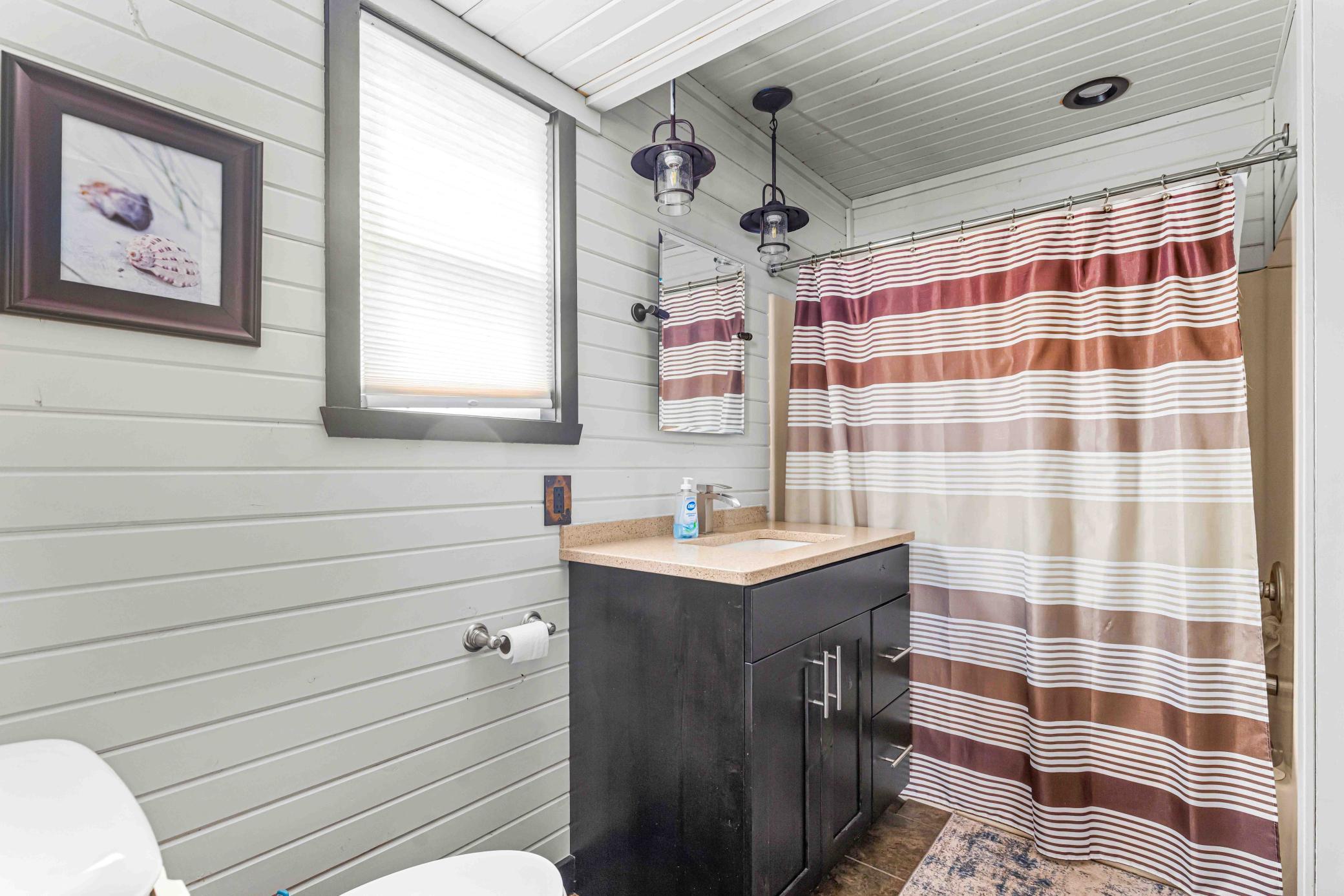 1925 single family home for sale at 50884 County Highway 9 in Pelican Rapids, MN — 3 bed, 4 bath (photo 31 of 54)
