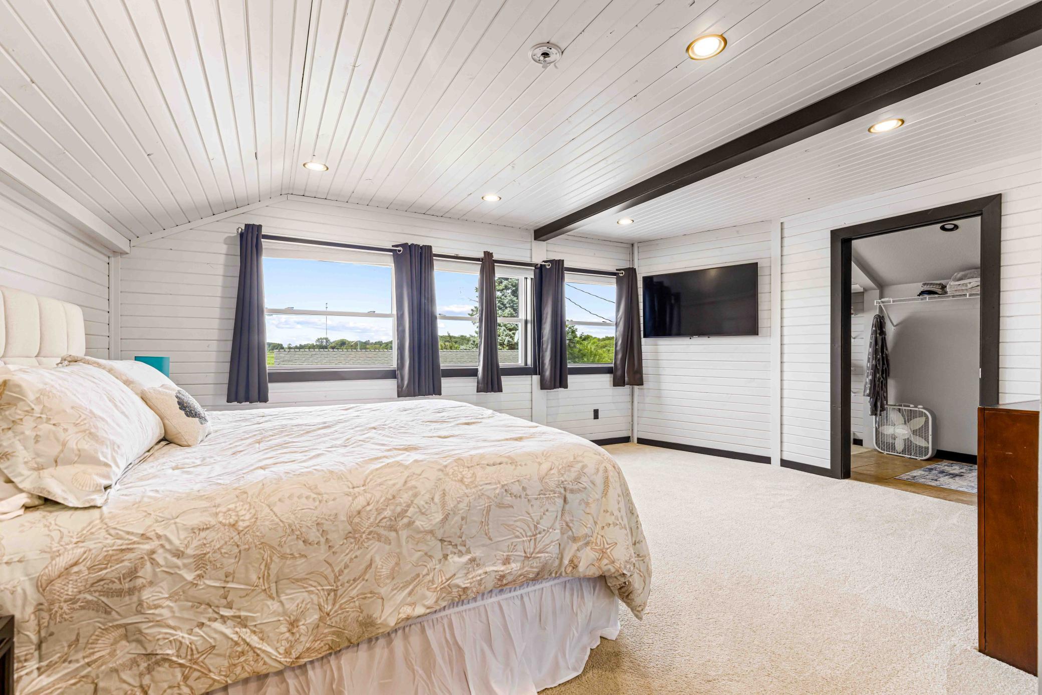 1925 single family home for sale at 50884 County Highway 9 in Pelican Rapids, MN — 3 bed, 4 bath (photo 40 of 54)