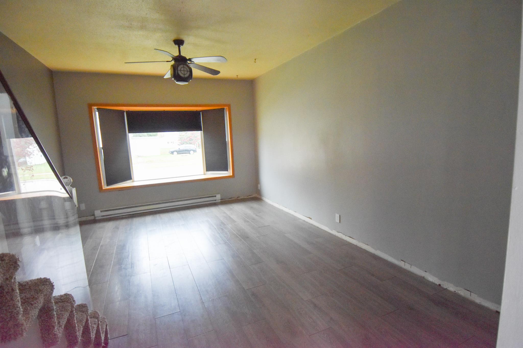1902 single family home for sale at 315 State Avenue SW in Red Lake Falls, MN — 3 bed, 2 bath (photo 2 of 15)