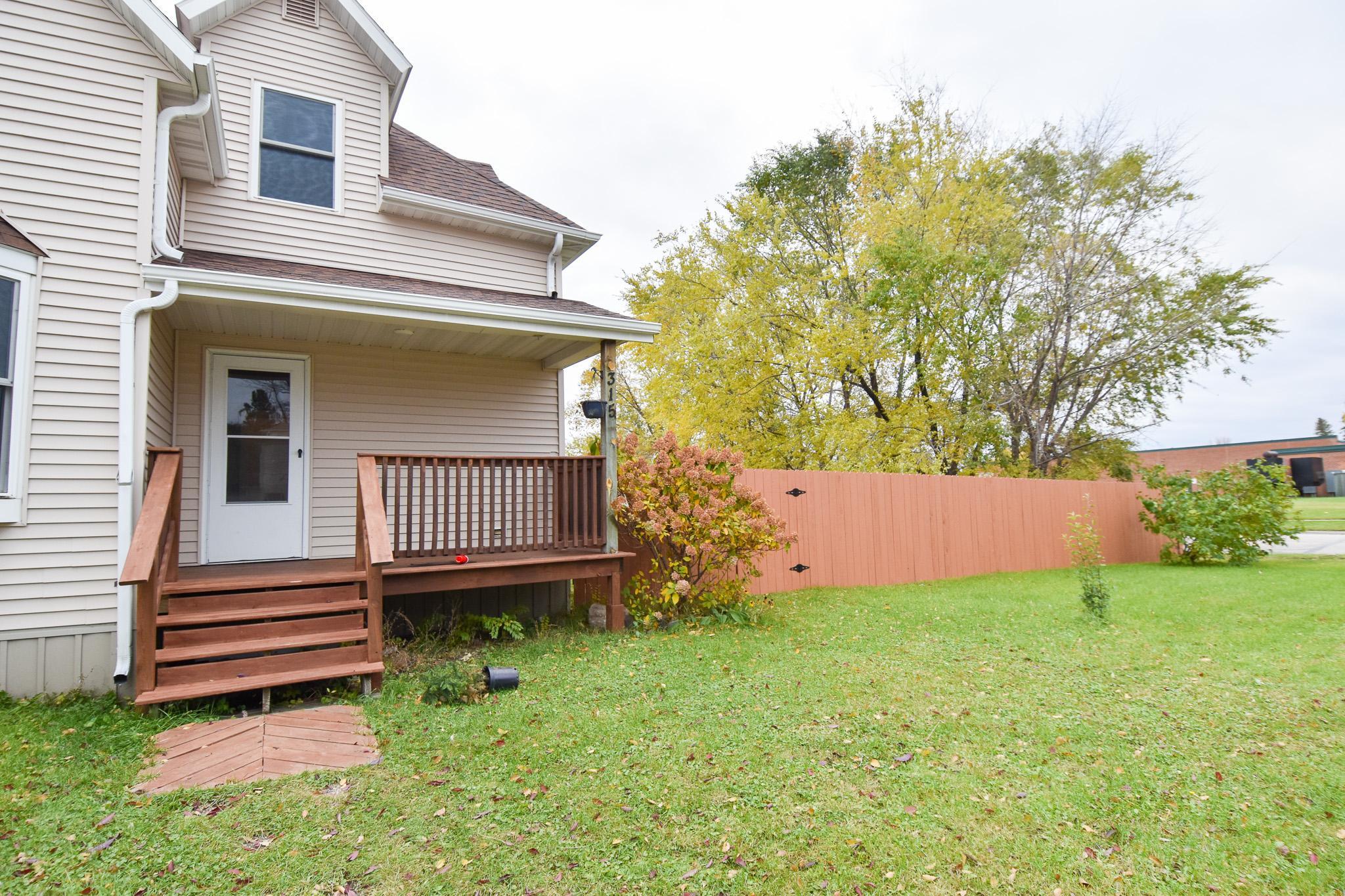 1902 single family home for sale at 315 State Avenue SW in Red Lake Falls, MN — 3 bed, 2 bath (photo 14 of 15)