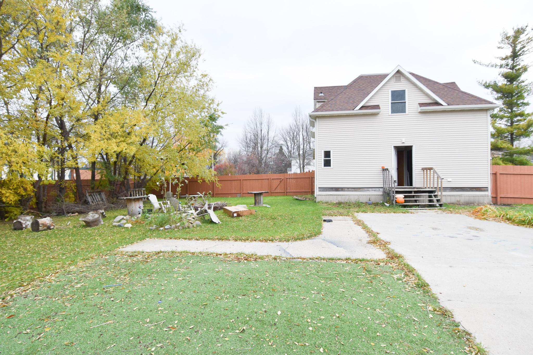 1902 single family home for sale at 315 State Avenue SW in Red Lake Falls, MN — 3 bed, 2 bath (photo 15 of 15)