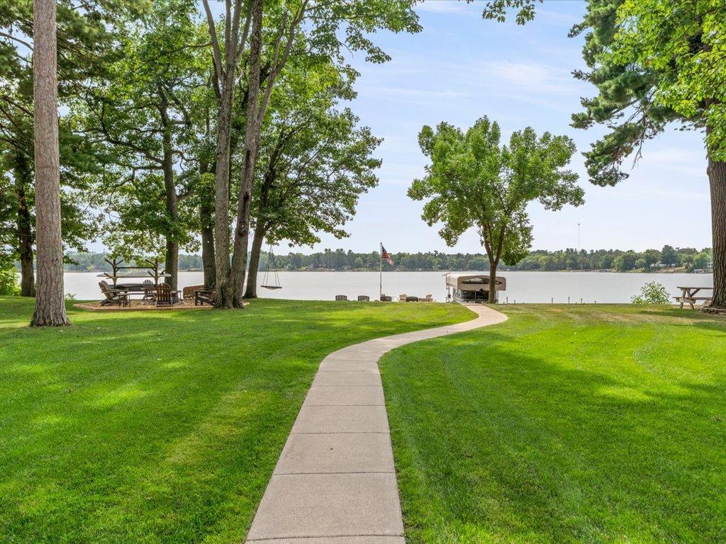 1910 single family home for sale at 102 2nd Street SE in Crosby, MN — 5 bed, 4 bath (photo 14 of 37)