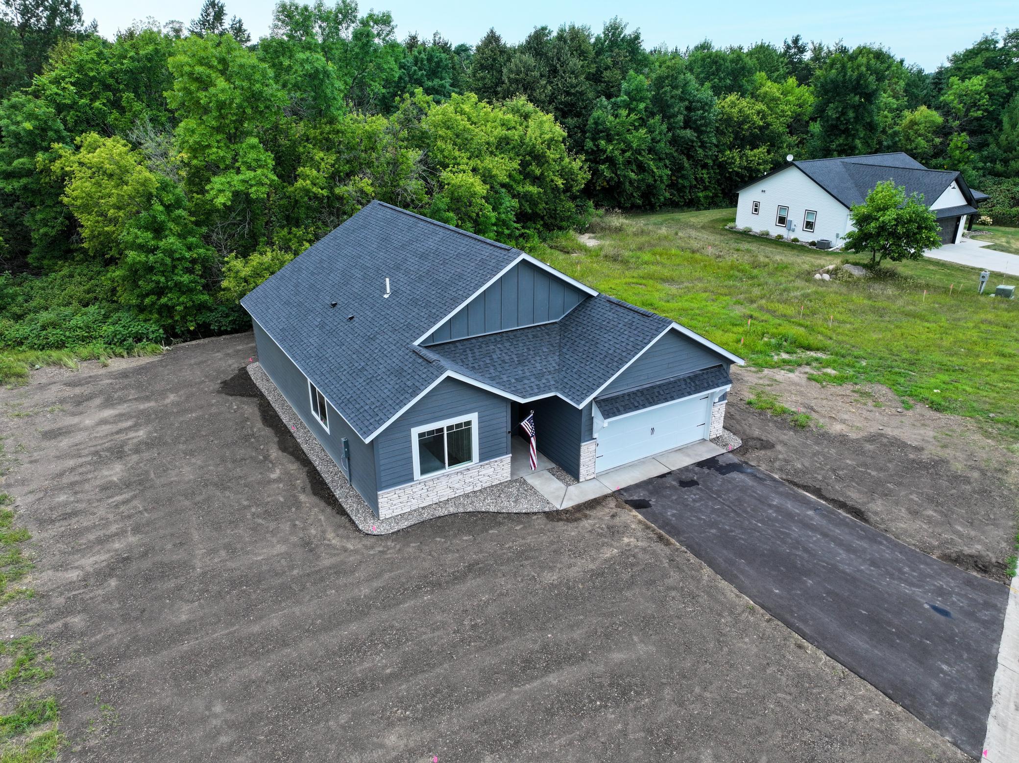 2026 single family home for sale at 1726 Donway Place NE in Alexandria, MN — 3 bed, 2 bath (photo 28 of 31)