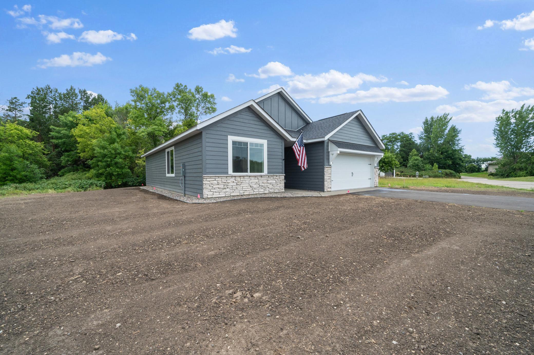 2026 single family home for sale at 1726 Donway Place NE in Alexandria, MN — 3 bed, 2 bath (photo 31 of 31)