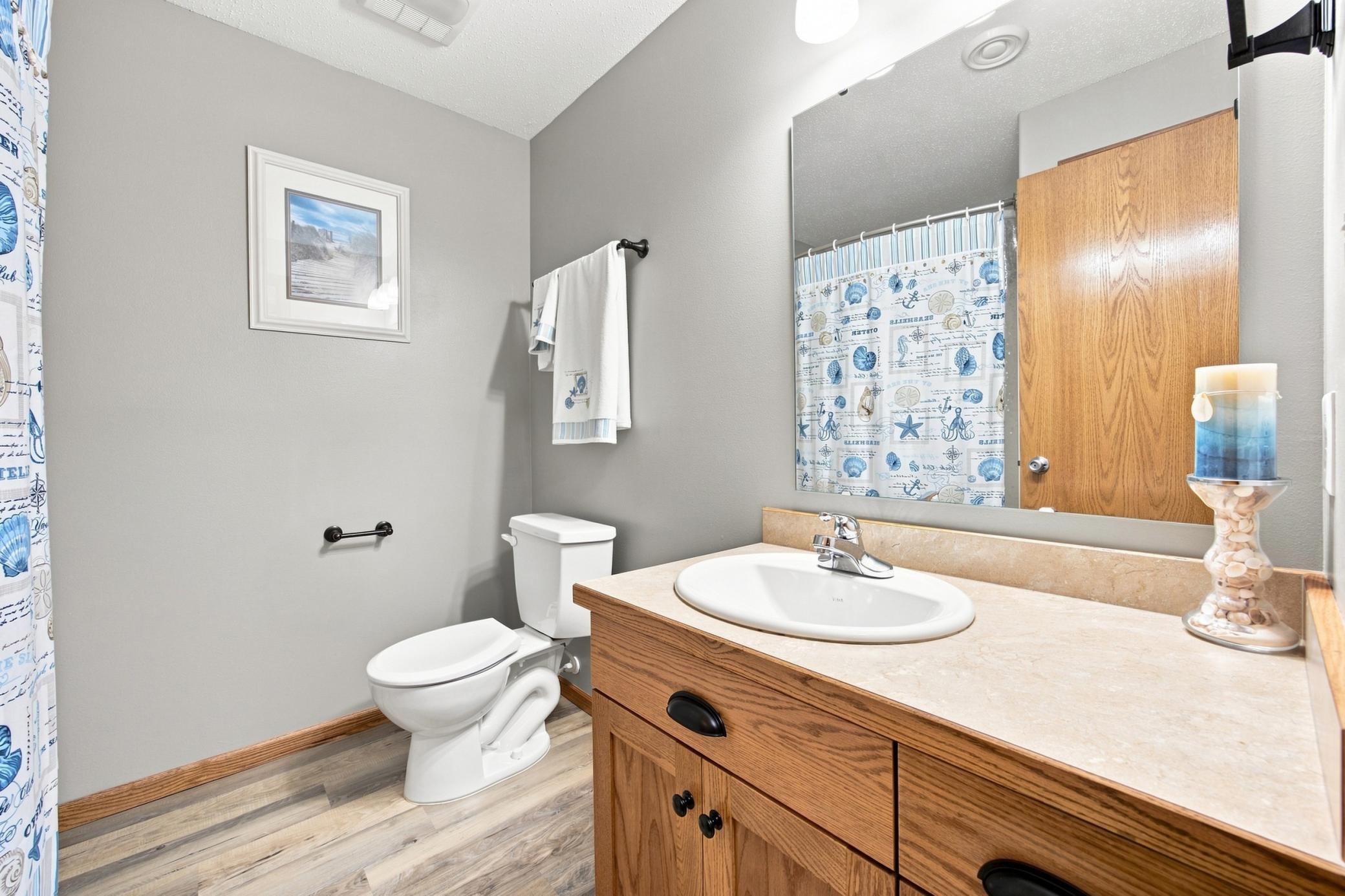 2008 single family home for sale at 4801 Lavonne Court S in Fargo, ND — 4 bed, 3 bath (photo 29 of 39)