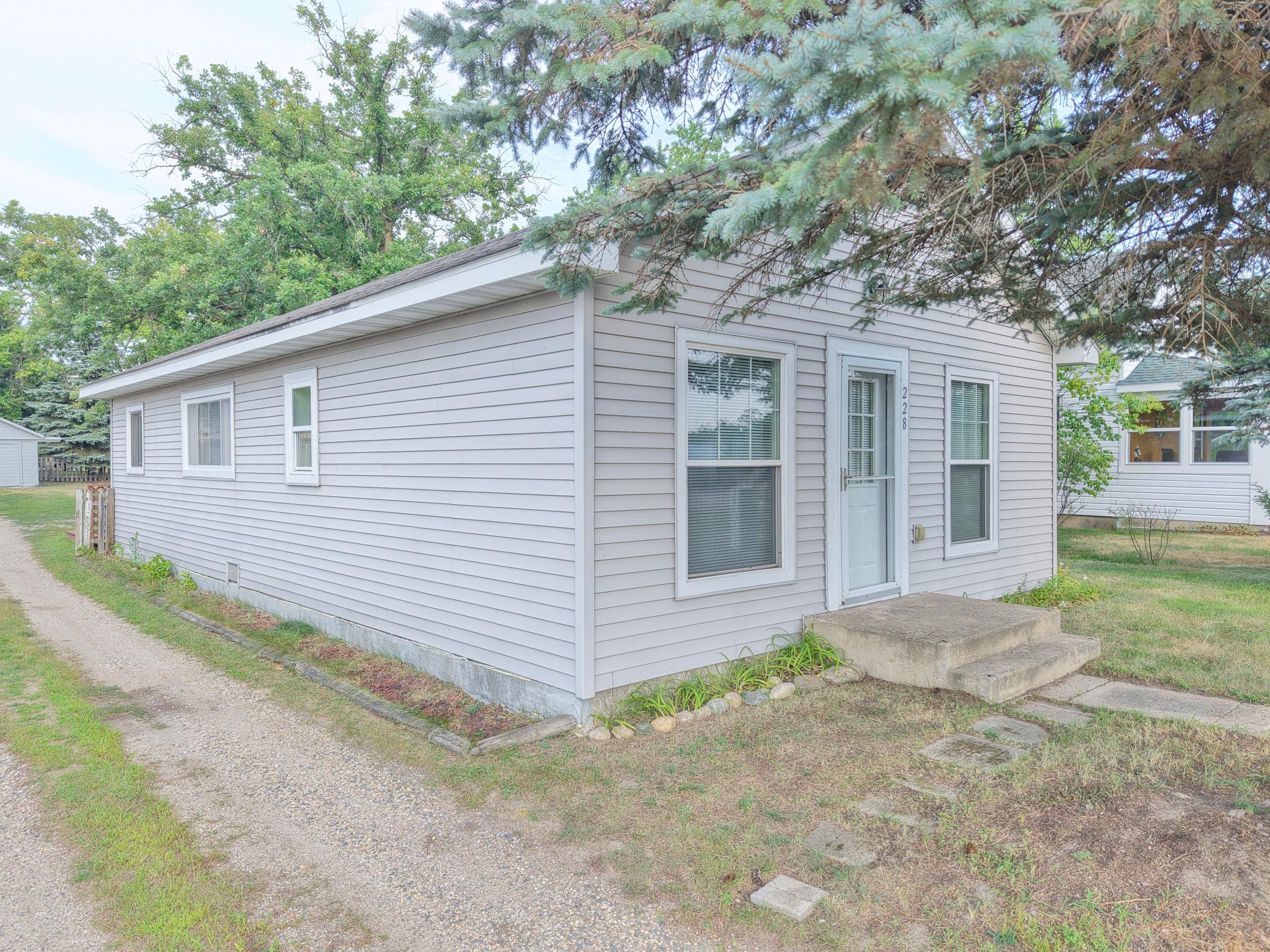 1902 single family home for sale at 228 Aspen Avenue SE in Menahga, MN — 2 bed, 1 bath (photo 2 of 27)