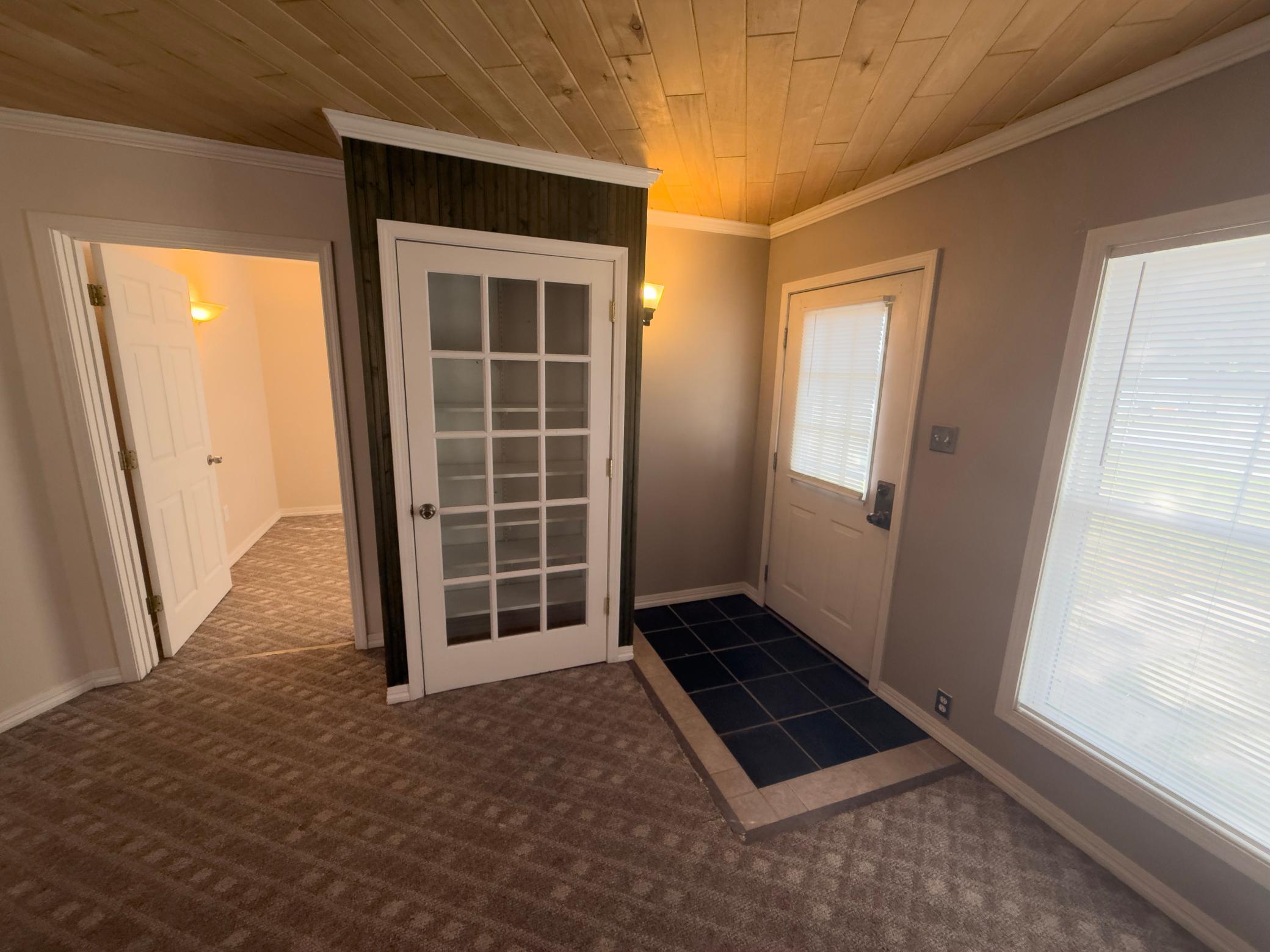 1902 single family home for sale at 228 Aspen Avenue SE in Menahga, MN — 2 bed, 1 bath (photo 5 of 27)
