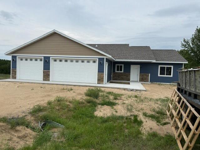 2025 single family home for sale at 1320 Whiting Road NW, Unit 38 in Bemidji, MN — 3 bed, 2 bath (photo 20 of 20)