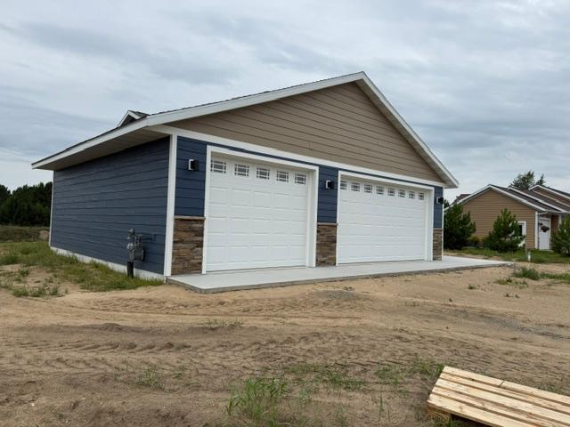 2025 single family home for sale at 1320 Whiting Road NW, Unit 38 in Bemidji, MN — 3 bed, 2 bath (photo 3 of 20)