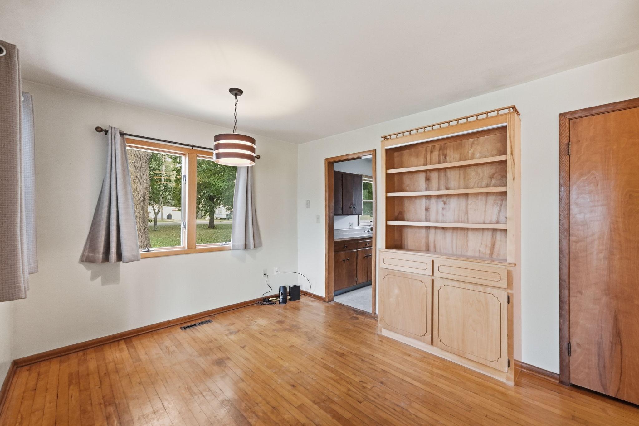 1018 8th Avenue E, Alexandria MN 56308 - Photo 13 of 34