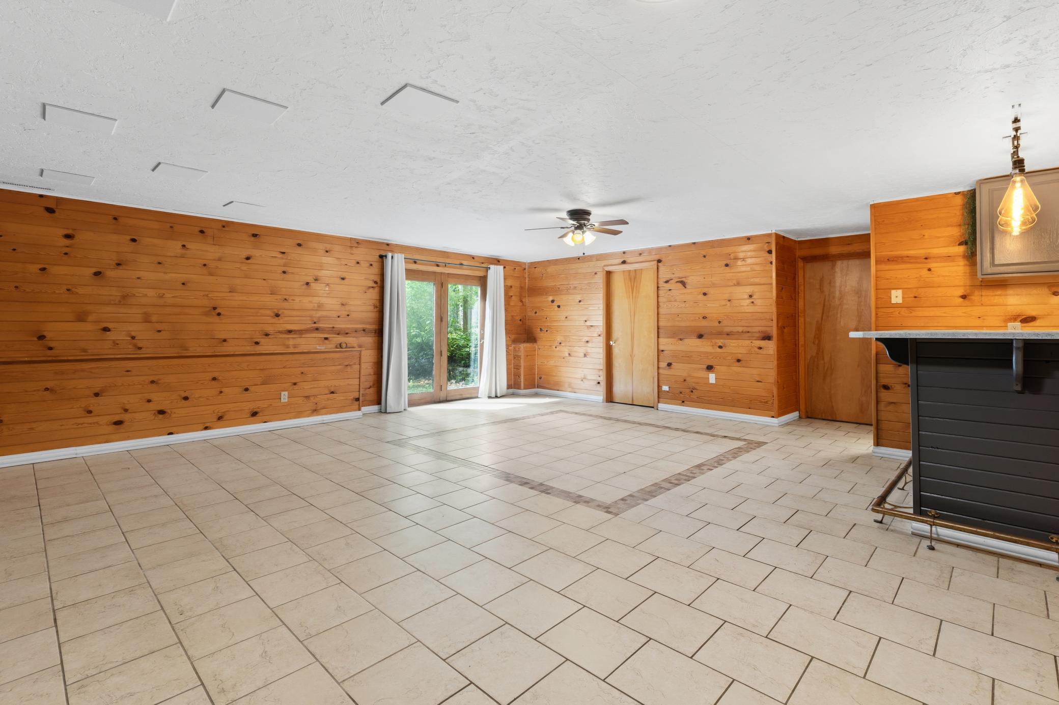 1994 single family home for sale at 8459 Dove Street in Pequot Lakes, MN — 4 bed, 4 bath (photo 23 of 48)